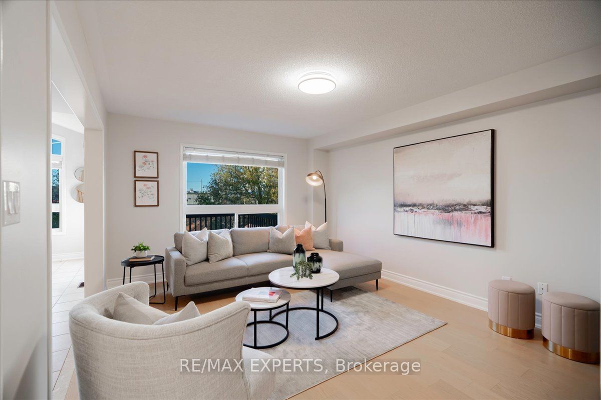 147 Armstrong Crescent Property Photo 12