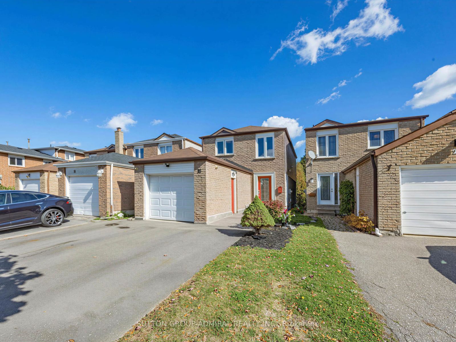 18 Riviera Drive Property Photo 2