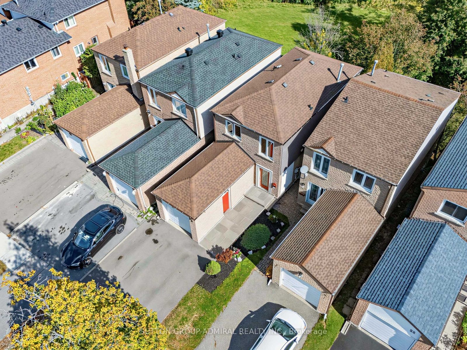 18 Riviera Drive Property Photo 3