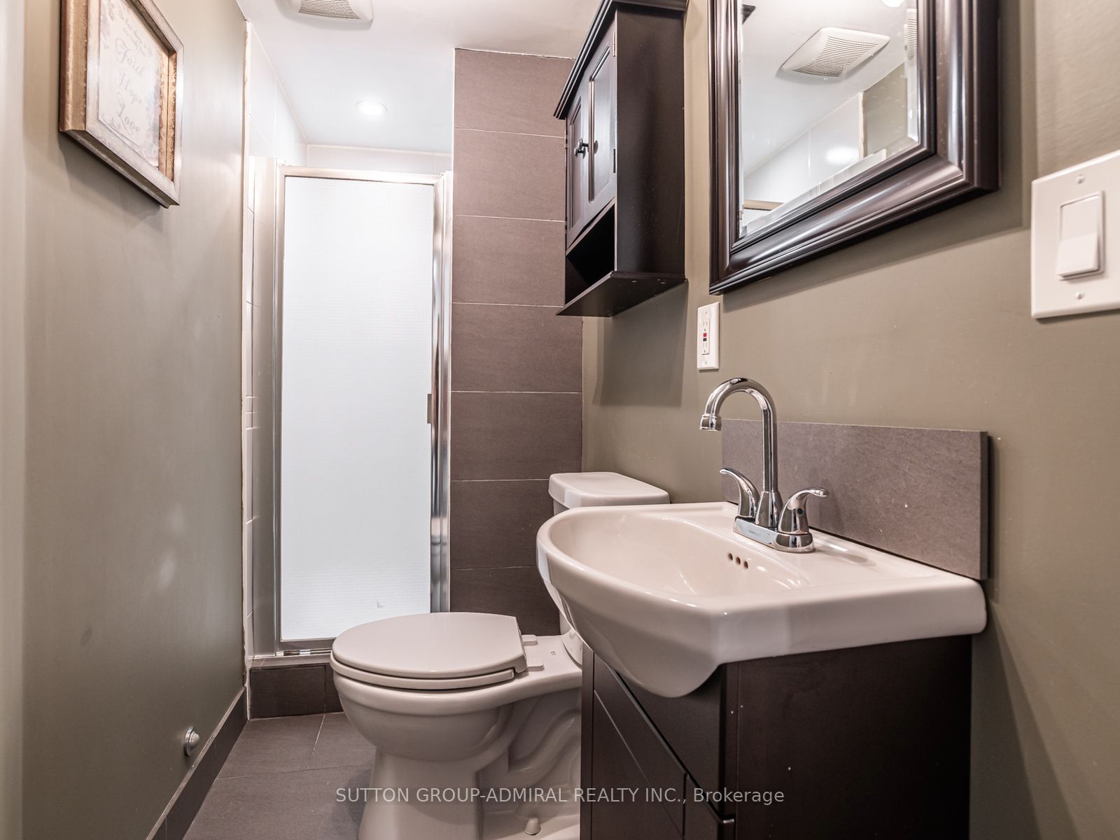 18 Riviera Drive Property Photo 26