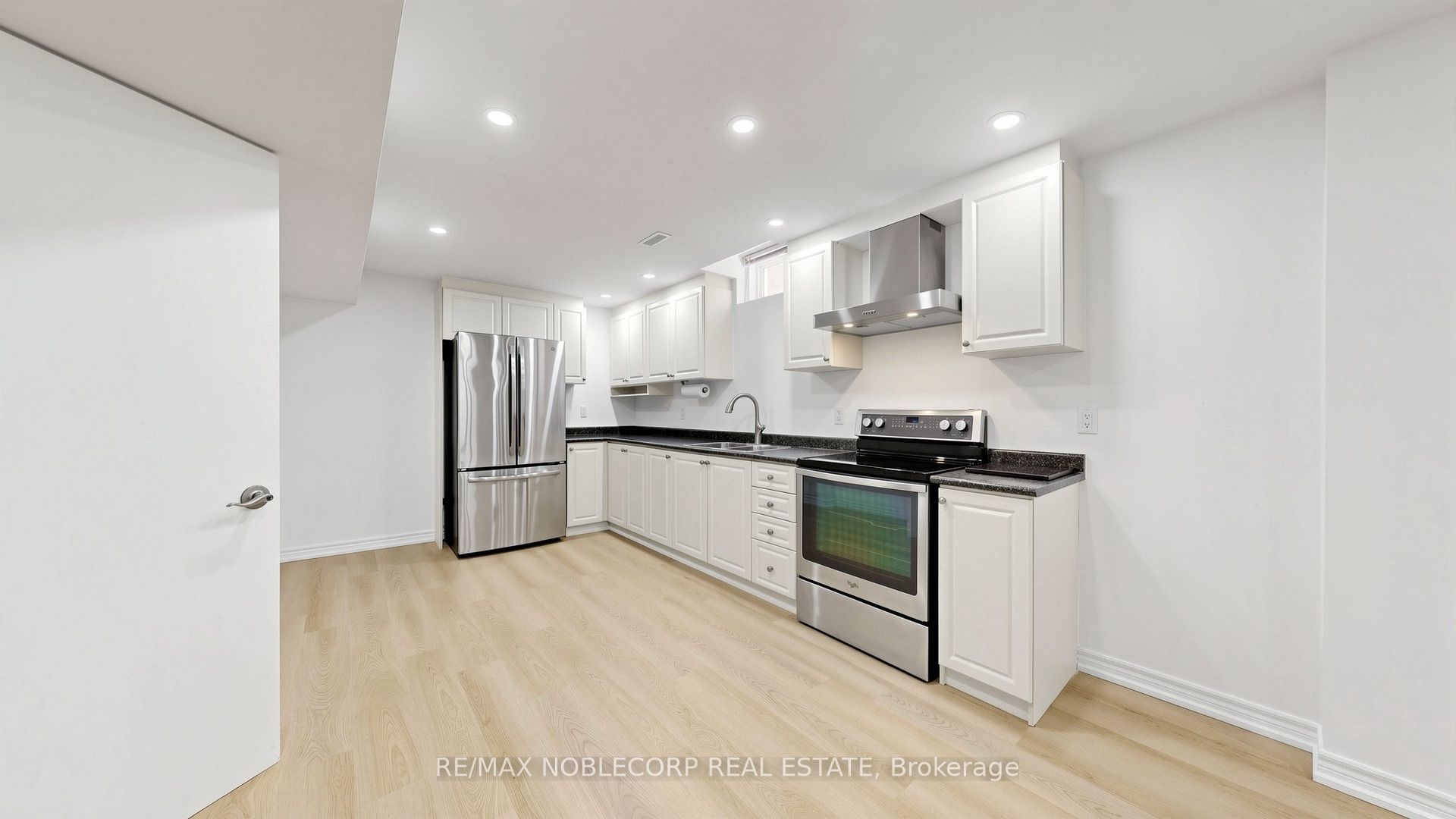 103 Longhouse Street Lower Property Photo 2