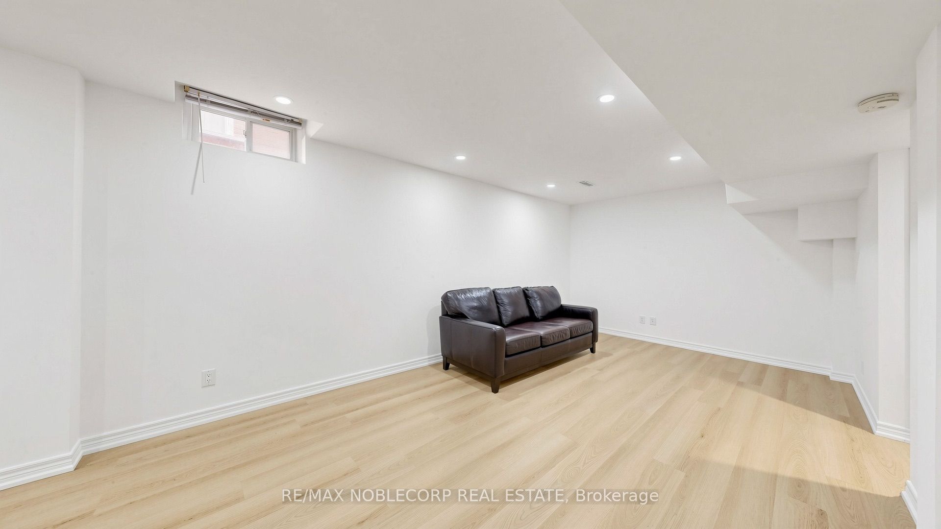103 Longhouse Street Lower Property Photo 10