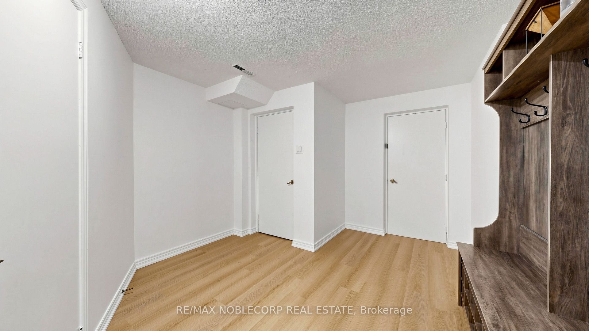 103 Longhouse Street Lower Property Photo 16
