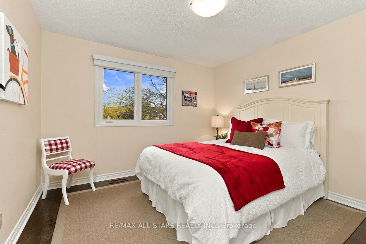 18 Ranger Court Property Photo 28