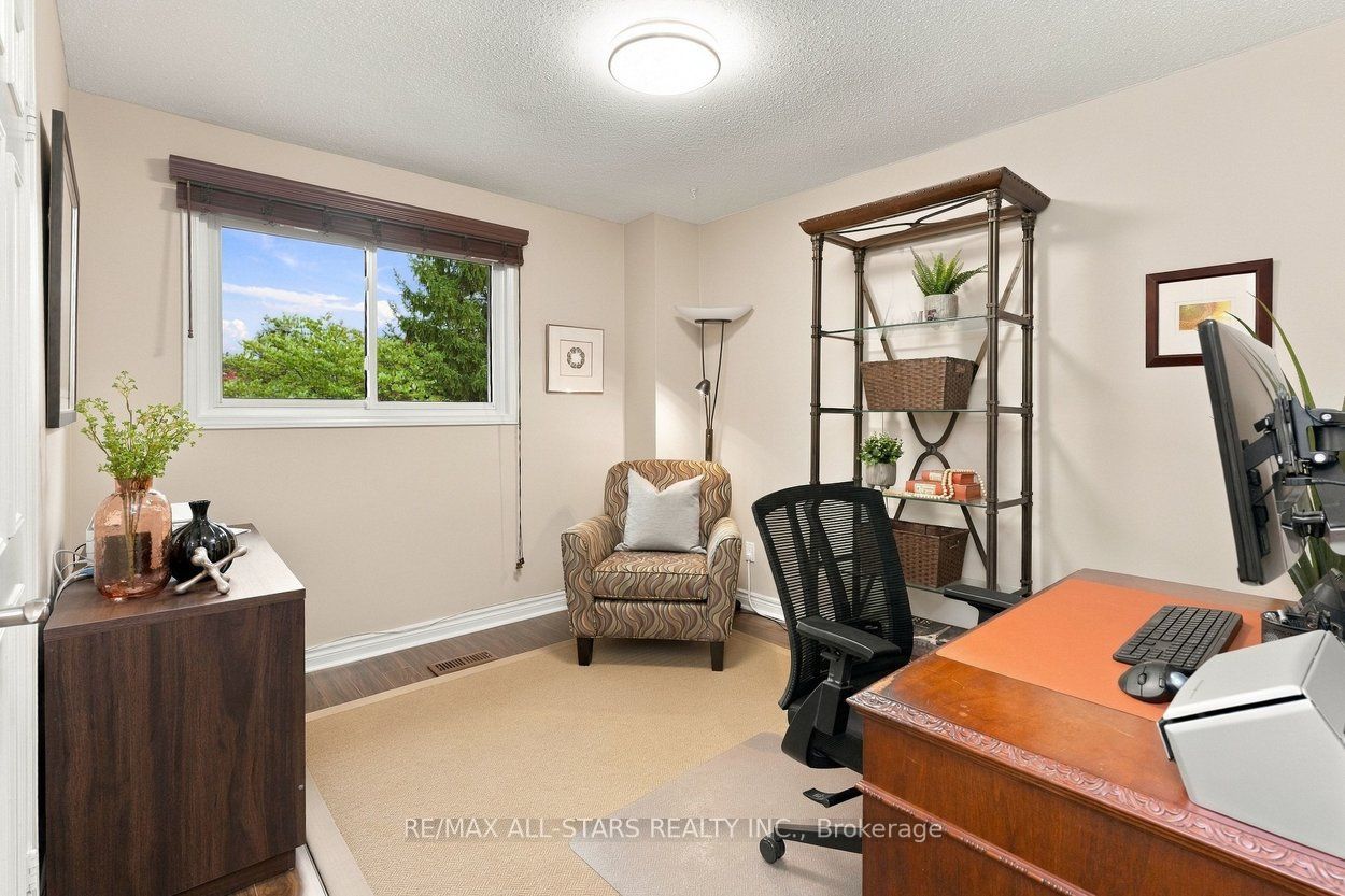 18 Ranger Court Property Photo 32