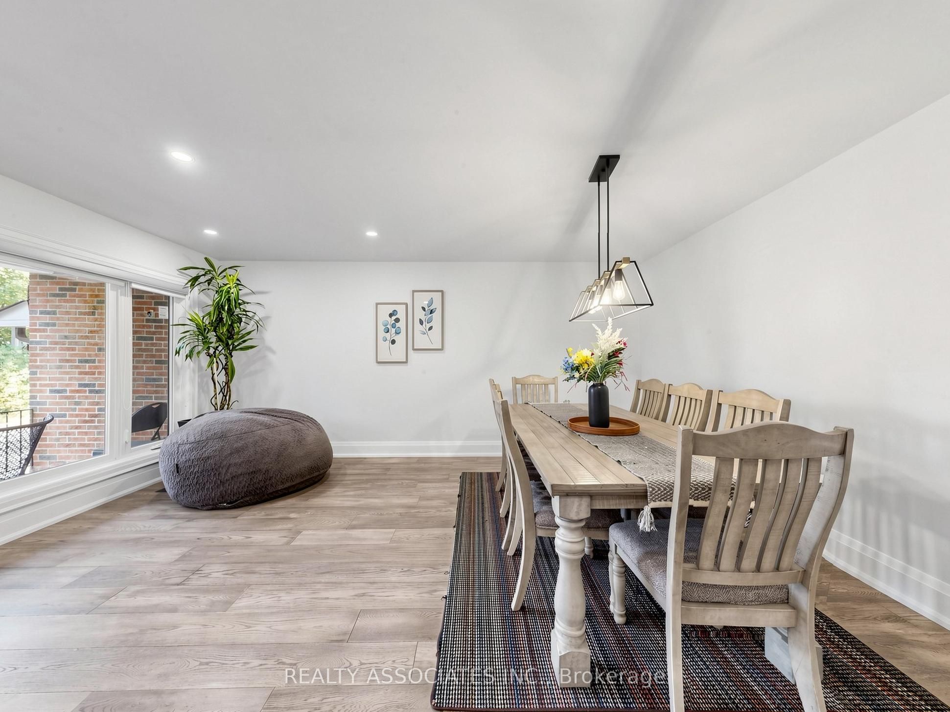 16671 48 Highway Property Photo 11