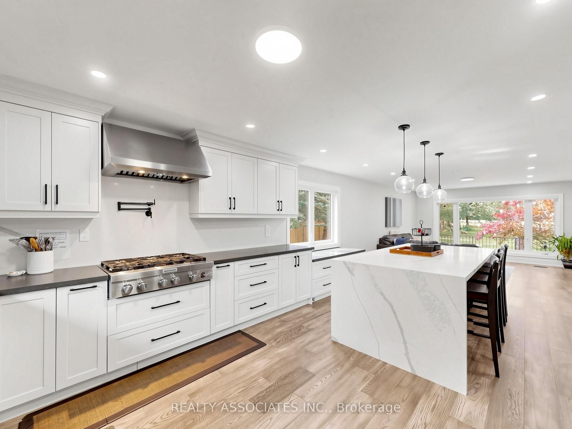 16671 48 Highway Property Photo 18