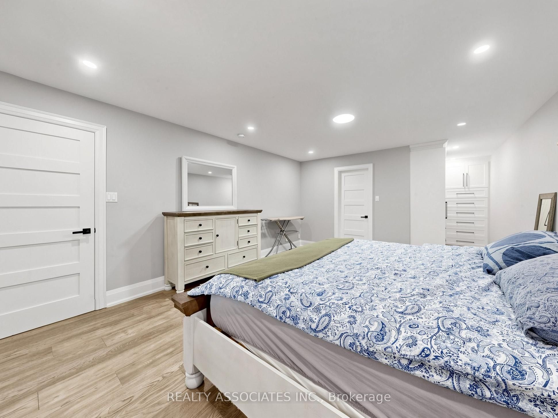 16671 48 Highway Property Photo 24