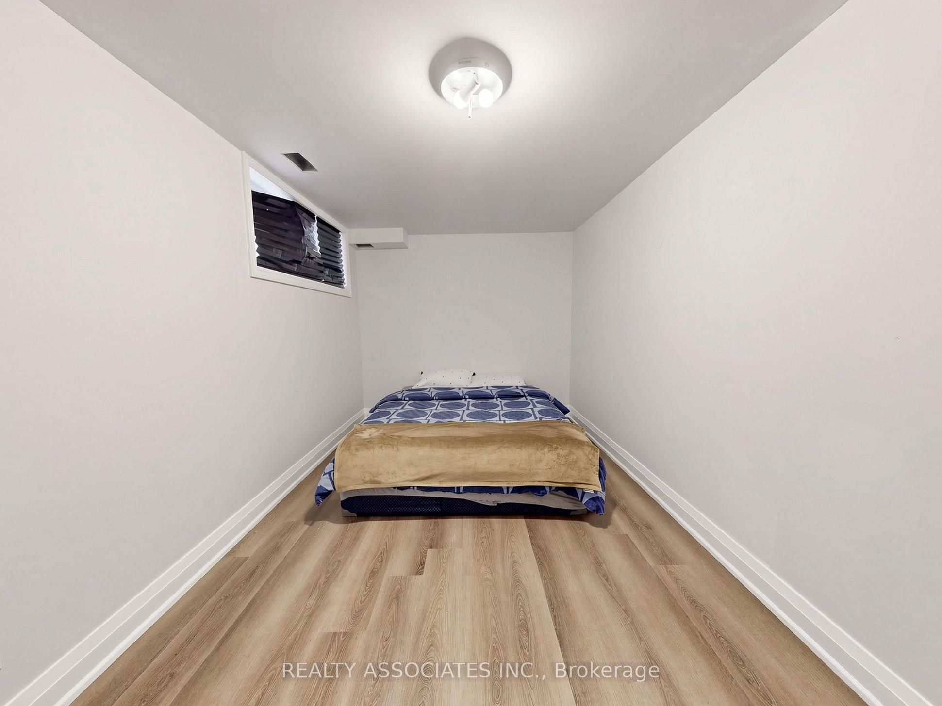 16671 48 Highway Property Photo 36