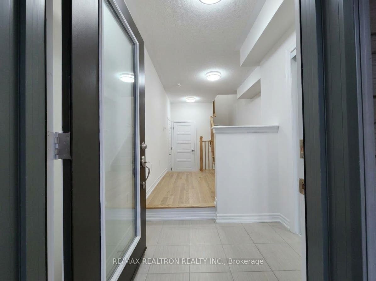 340 Capella Street Property Photo 3
