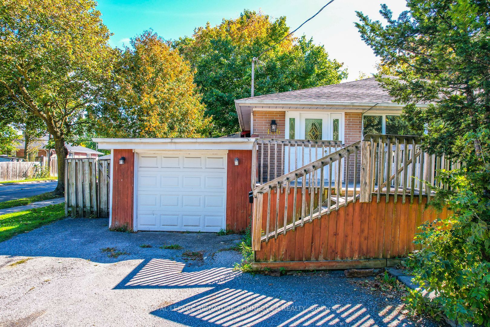 166 Cherrywood Drive Upper Level Property Photo 1