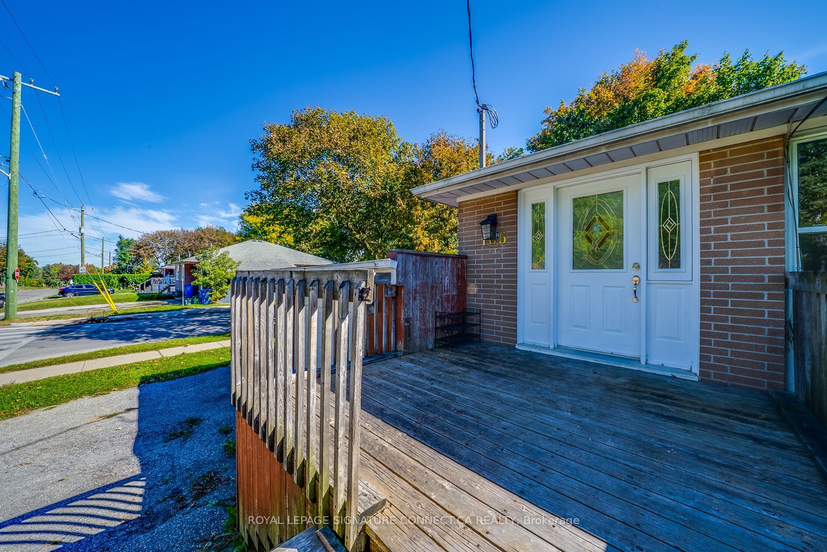 166 Cherrywood Drive Upper Level Property Photo 3