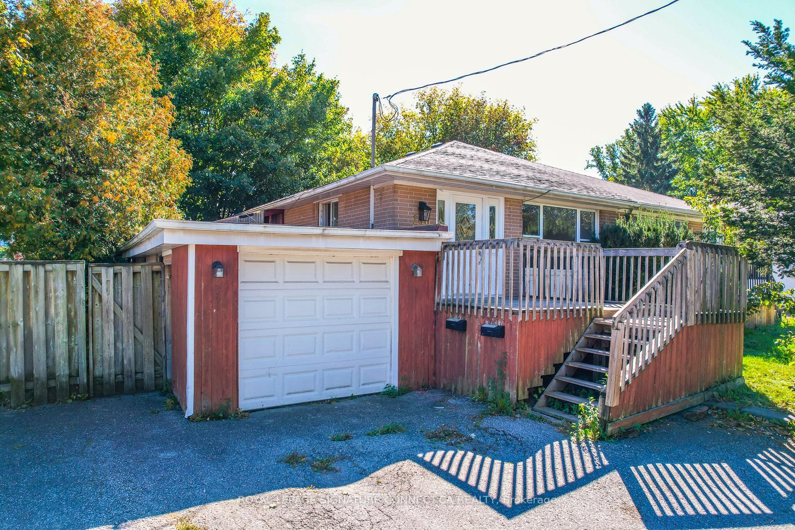 166 Cherrywood Drive Upper Level Property Photo 6
