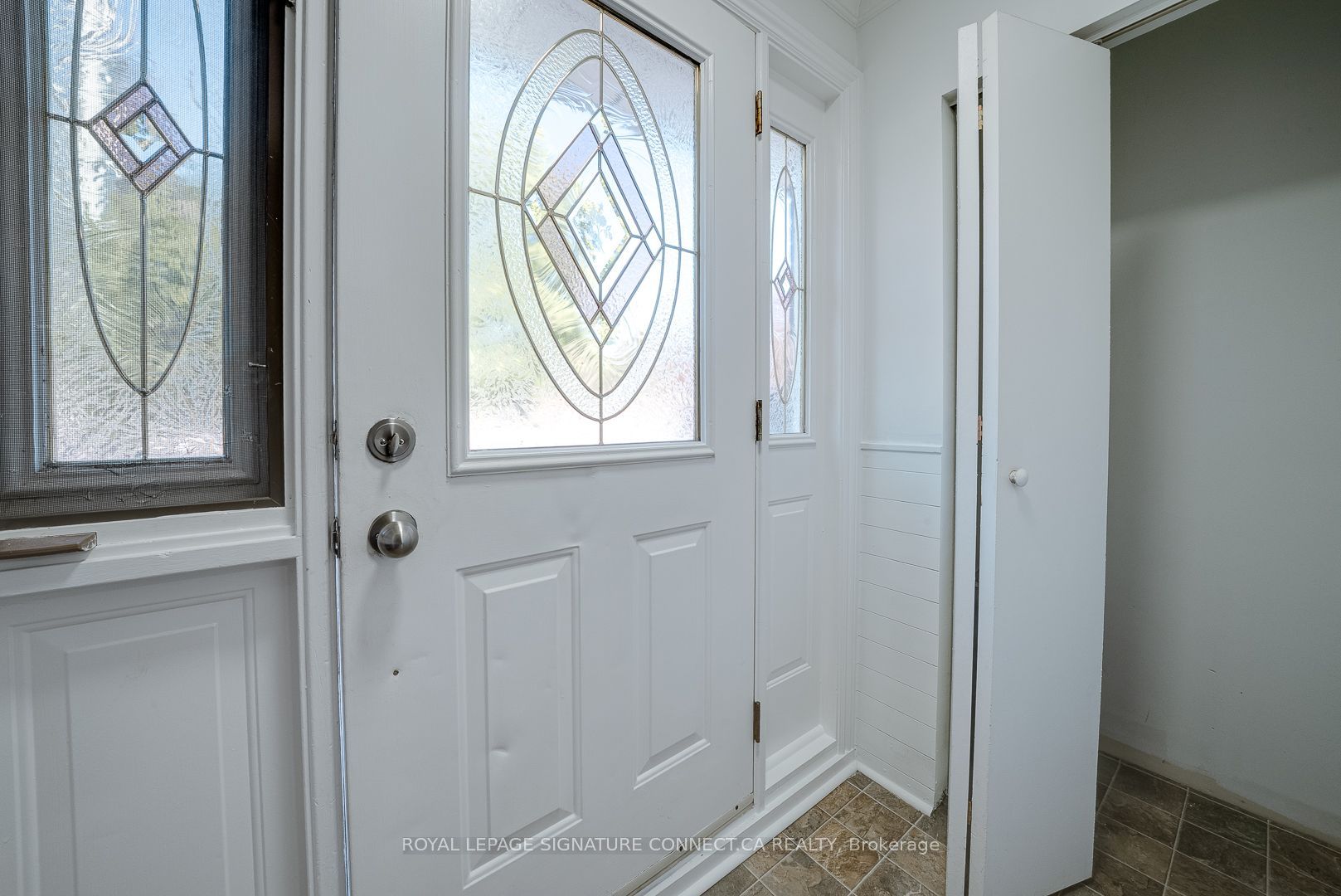 166 Cherrywood Drive Upper Level Property Photo 18