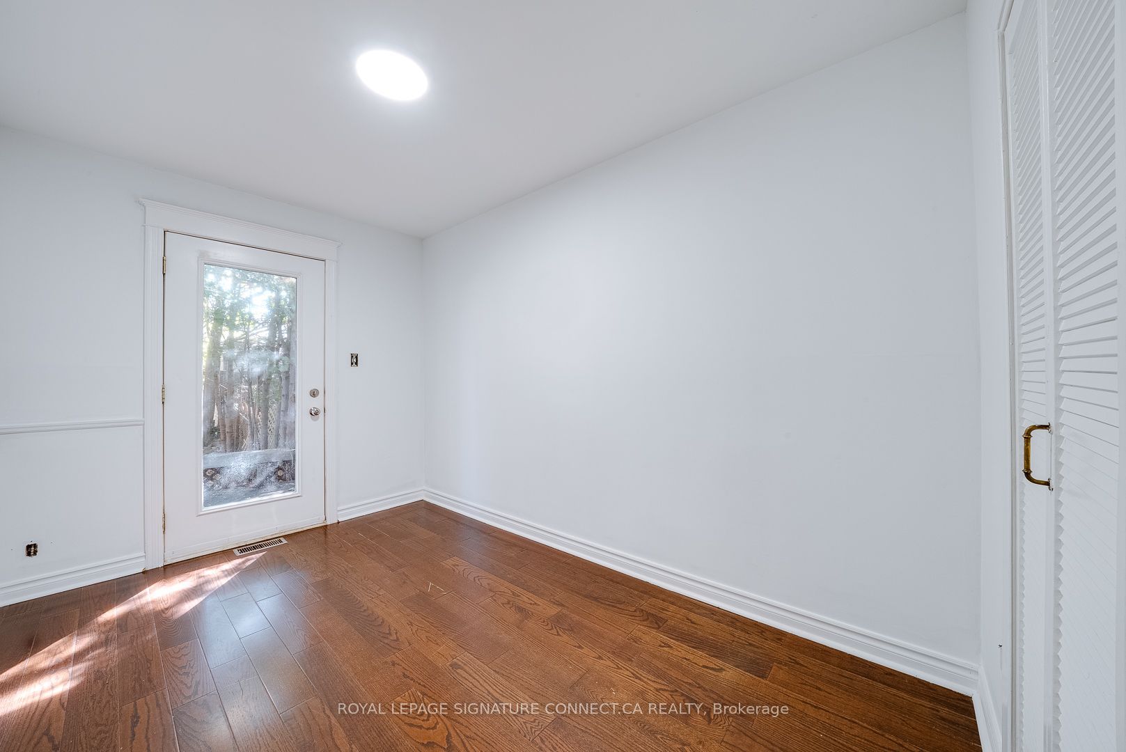166 Cherrywood Drive Upper Level Property Photo 35