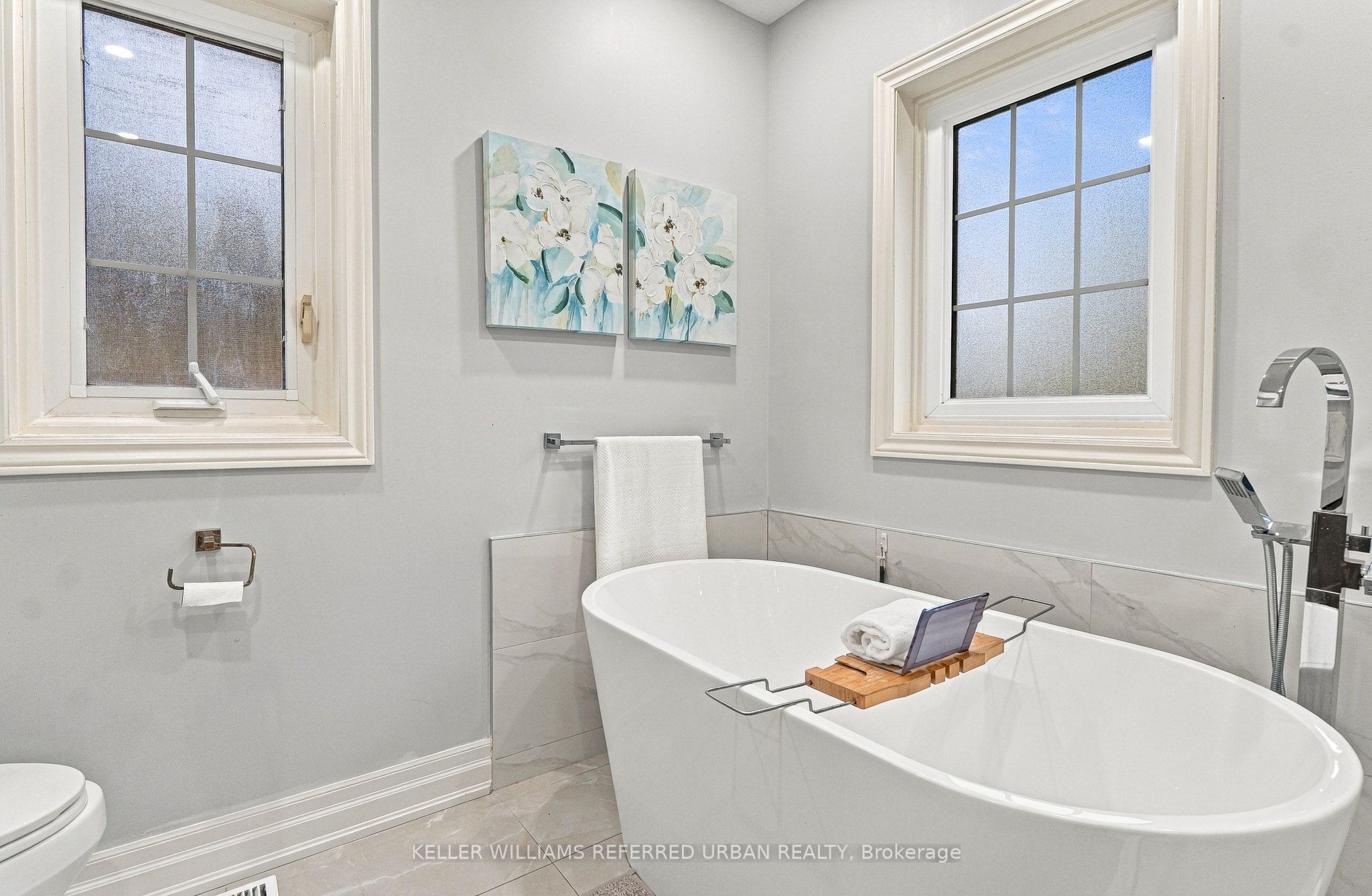 63 Oatlands Crescent Property Photo 27