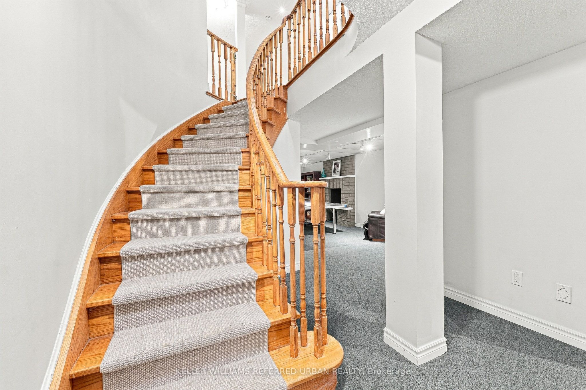 63 Oatlands Crescent Property Photo 36
