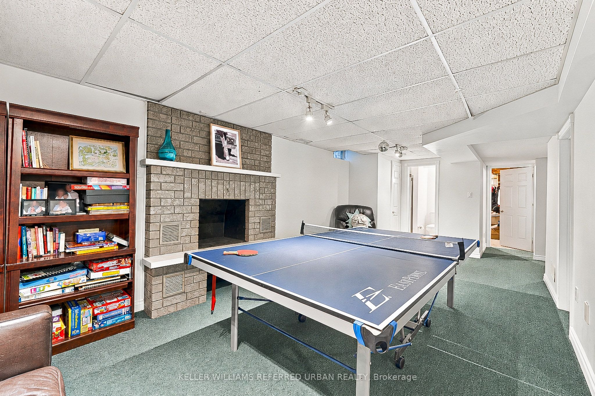 63 Oatlands Crescent Property Photo 38