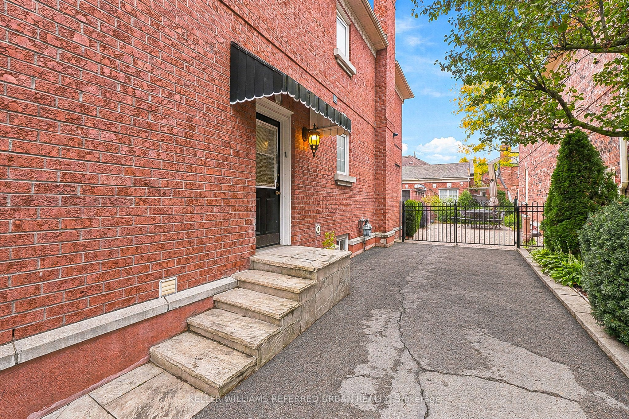 63 Oatlands Crescent Property Photo 45