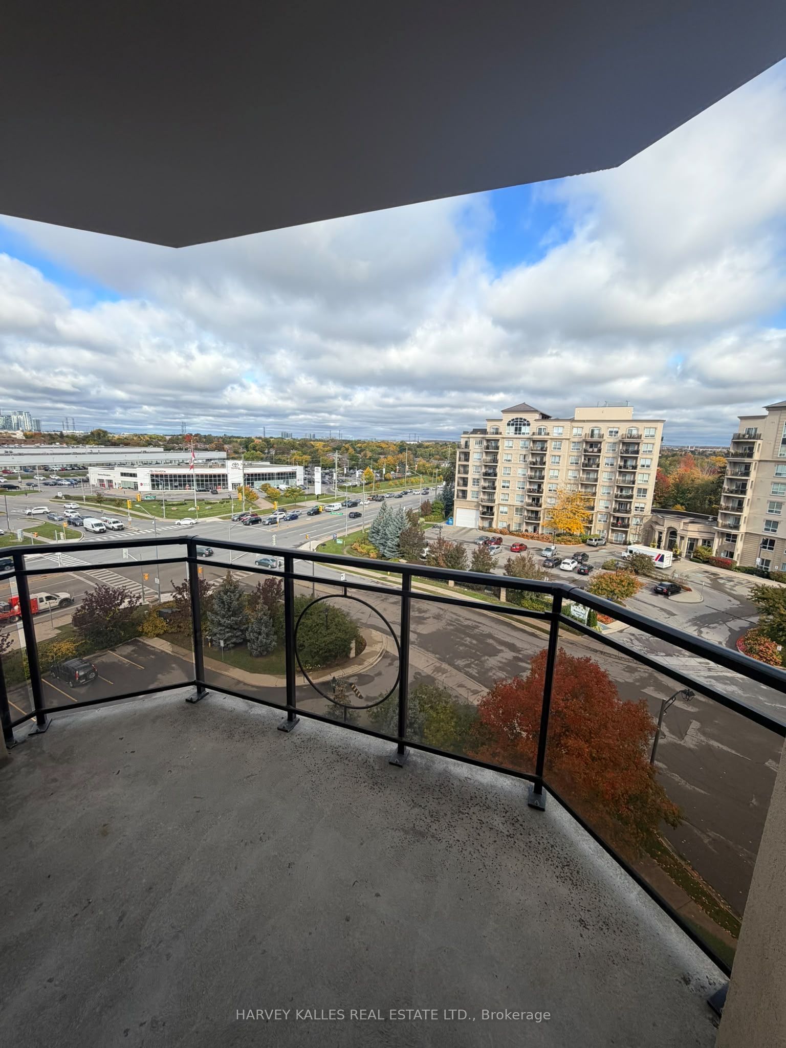 1 Maison Parc Court 704 Property Photo 10