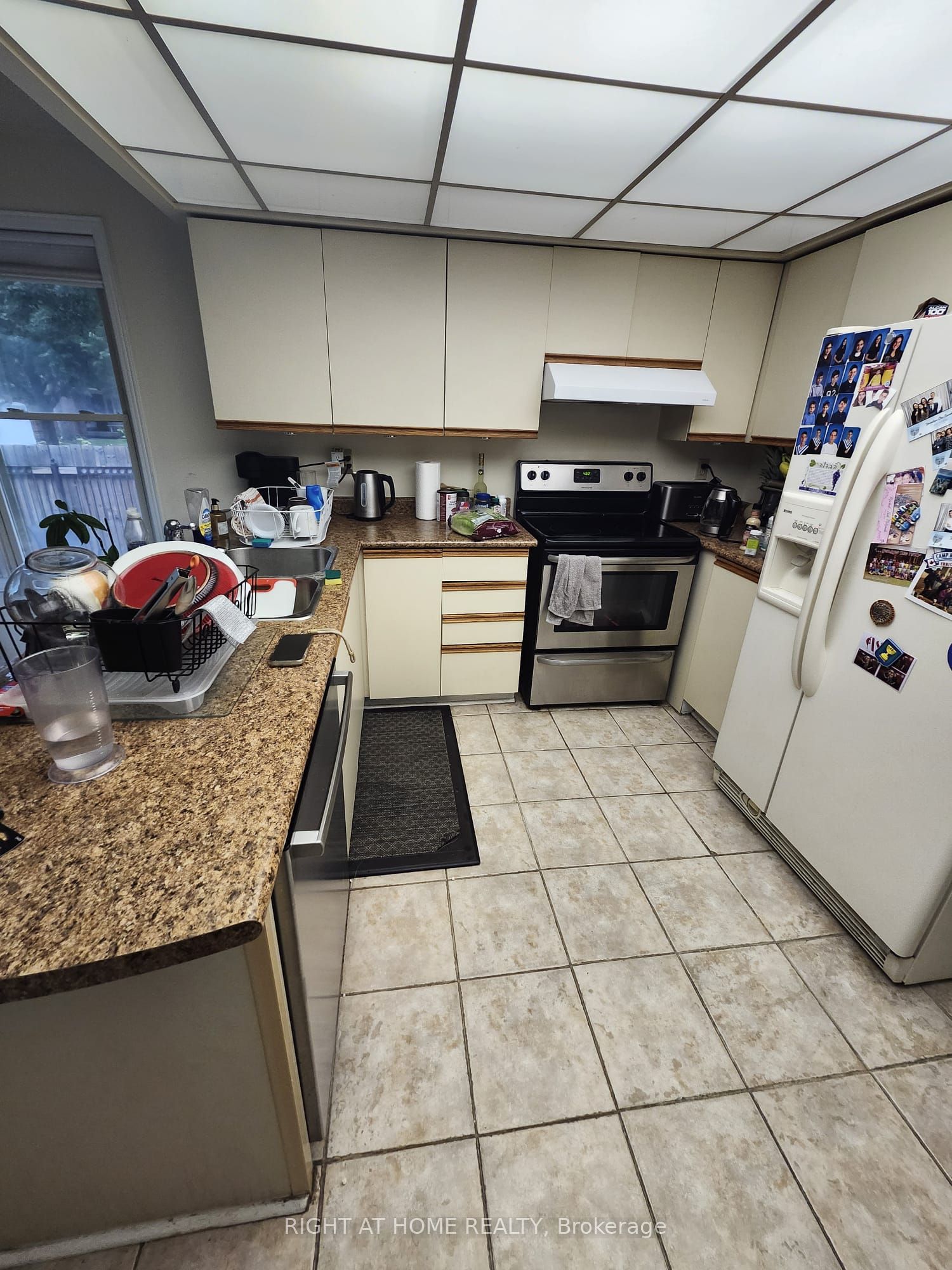 100 Jessica Gardens Property Photo 3