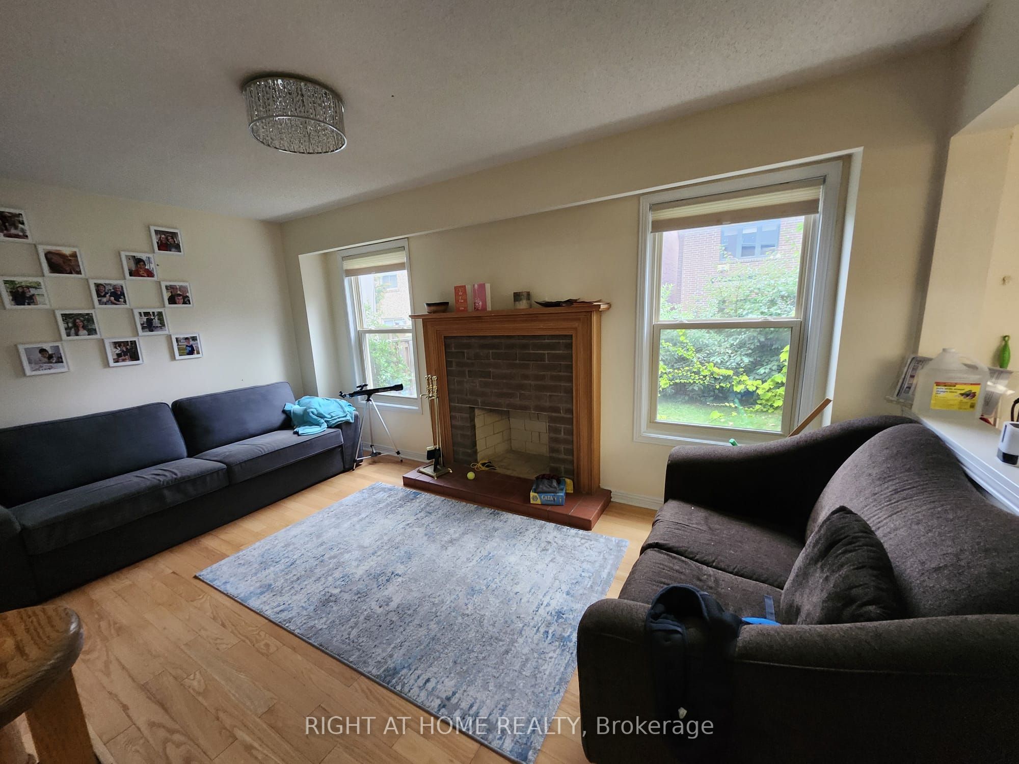 100 Jessica Gardens Property Photo 6