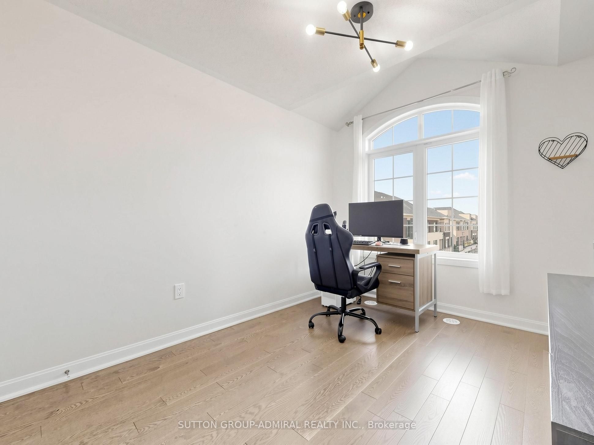 85 Casely Avenue Property Photo 20