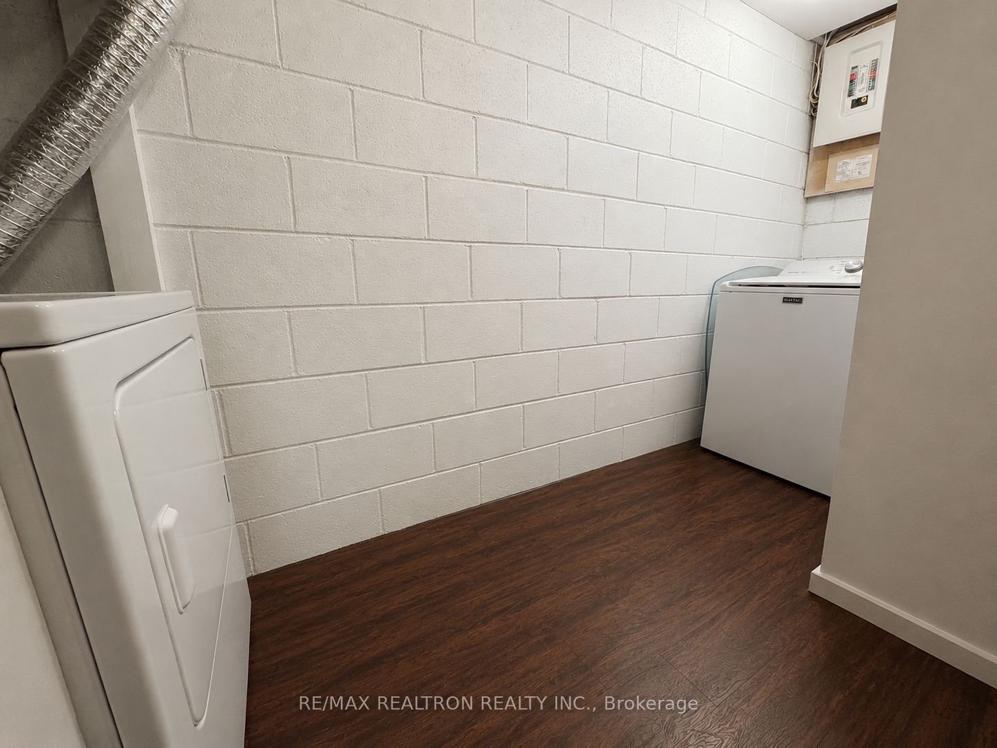 13 Aurora Heights Drive Basement Property Photo 12