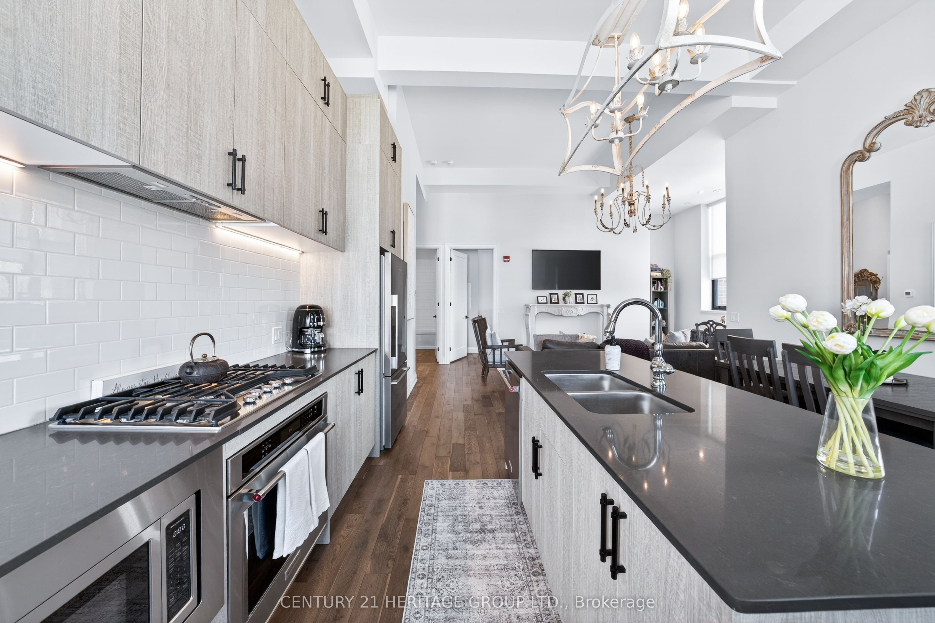 400 Park Avenue 304 Property Photo 12