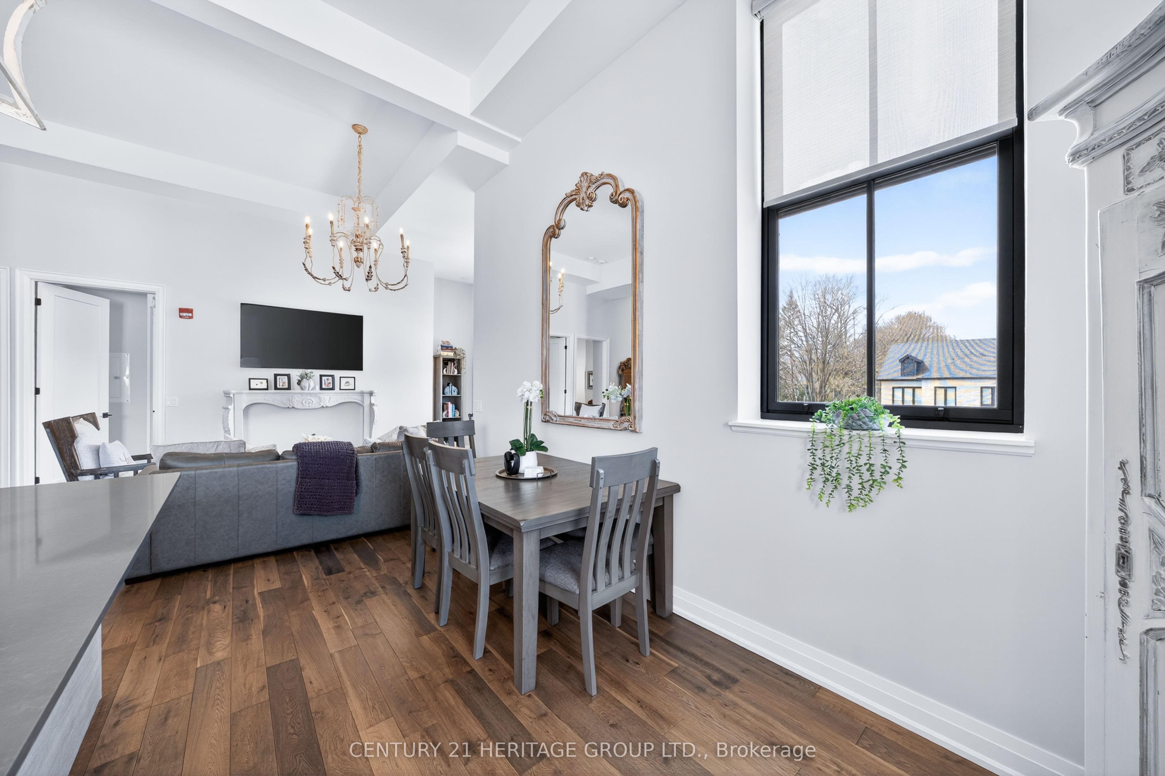 400 Park Avenue 304 Property Photo 13