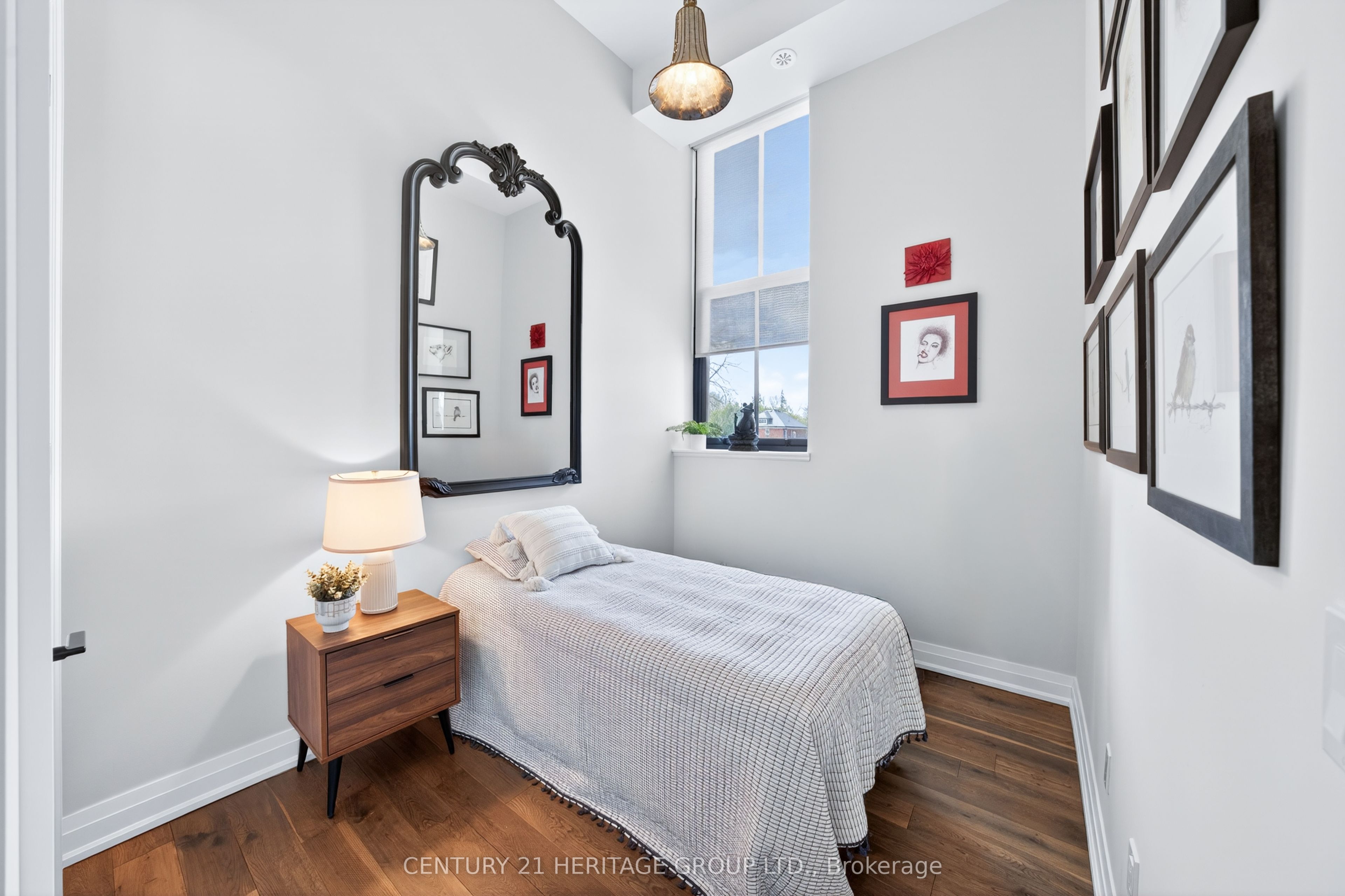 400 Park Avenue 304 Property Photo 22