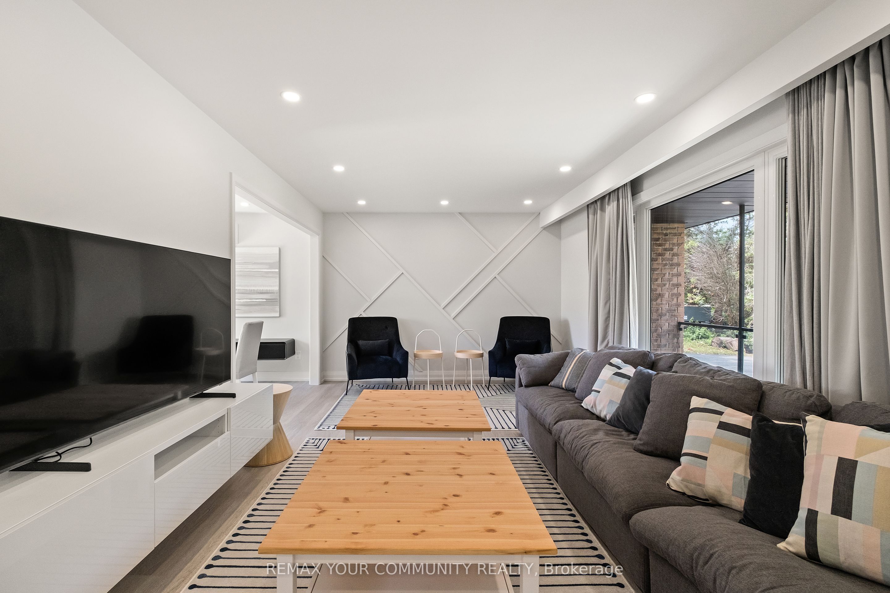 3211 Line 8 Property Photo 8