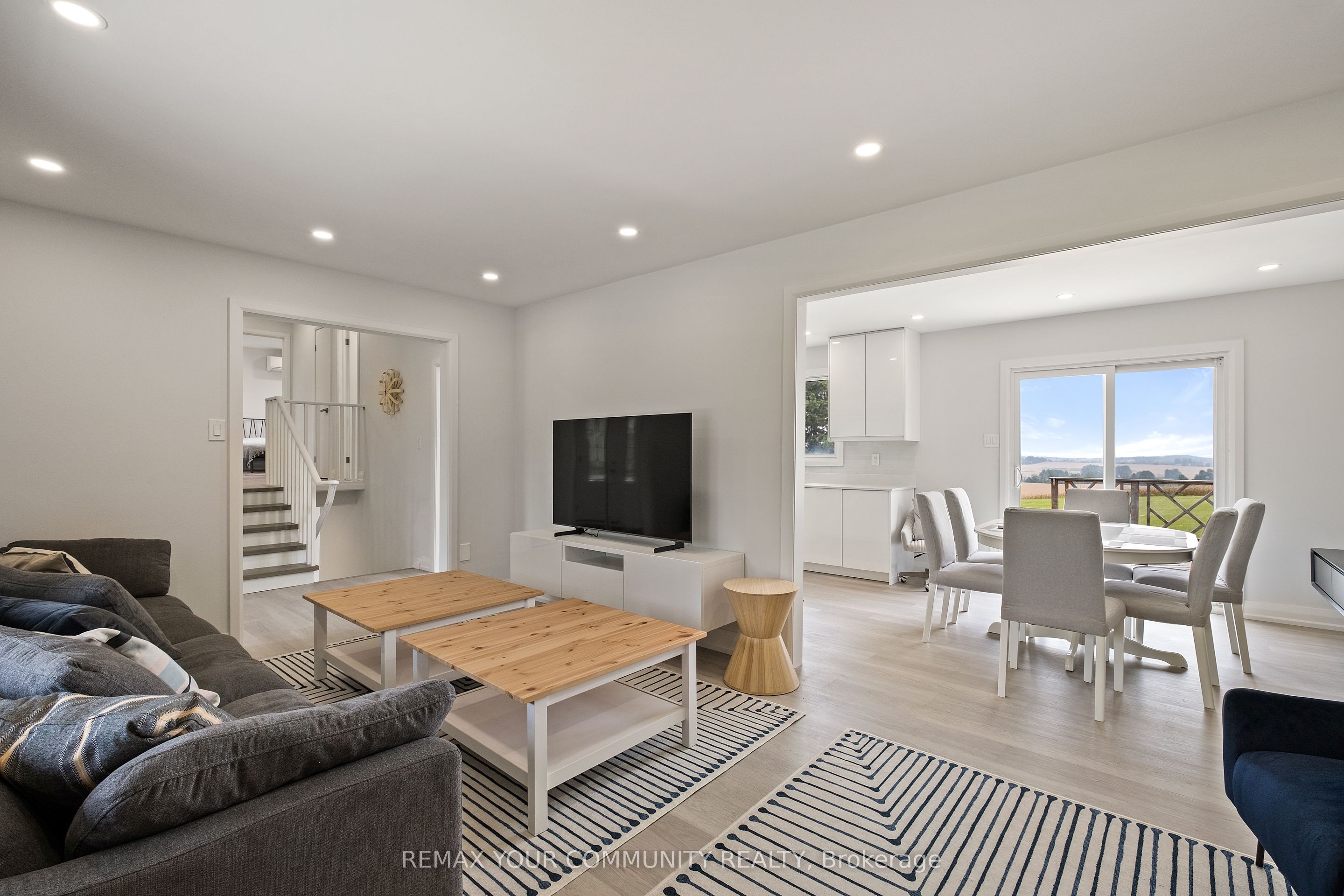 3211 Line 8 Property Photo 10