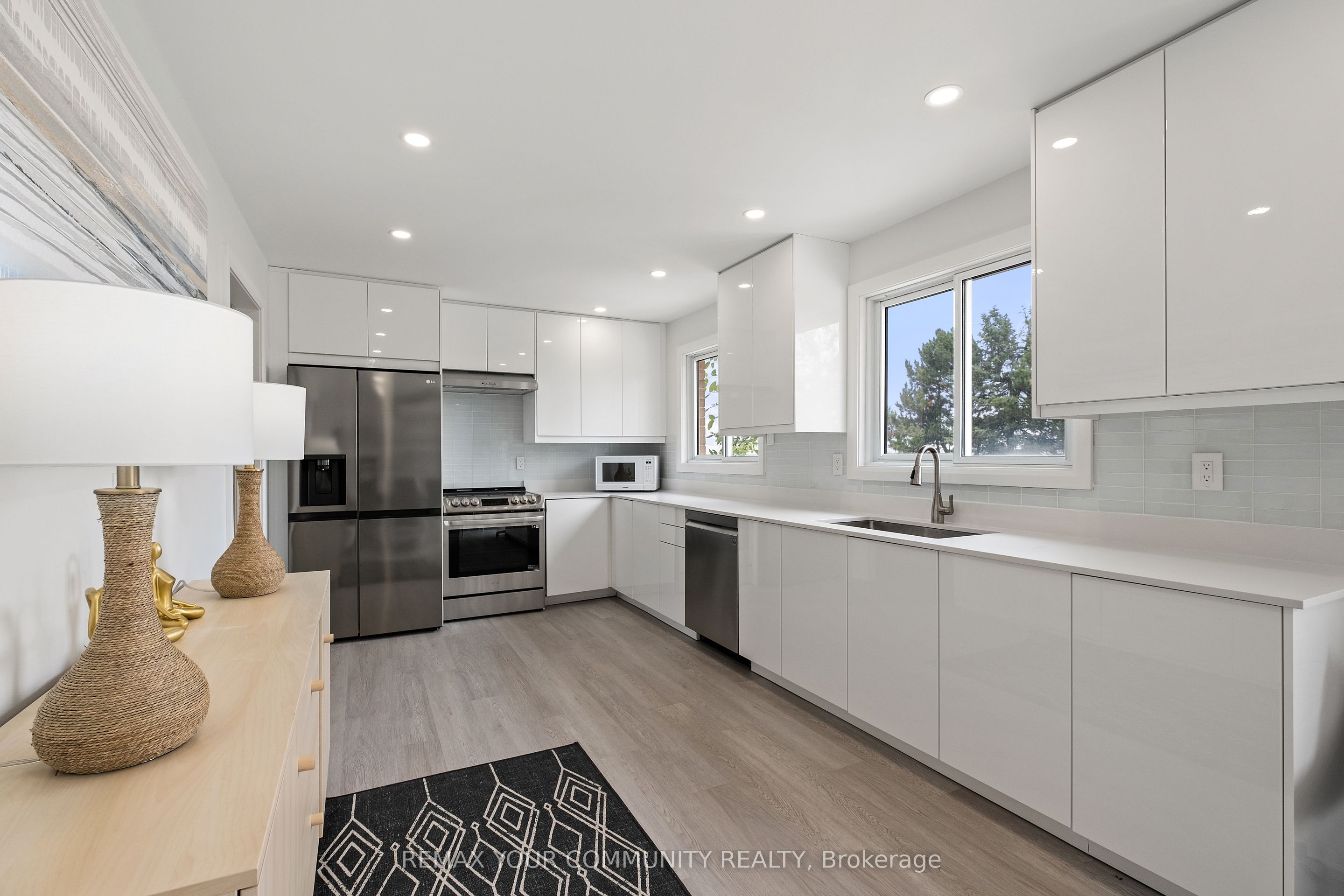 3211 Line 8 Property Photo 12