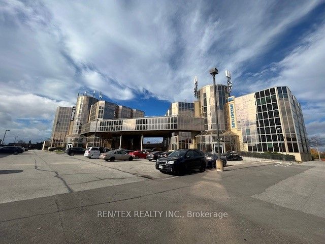 8000 Jane Street 301 Property Photo 1