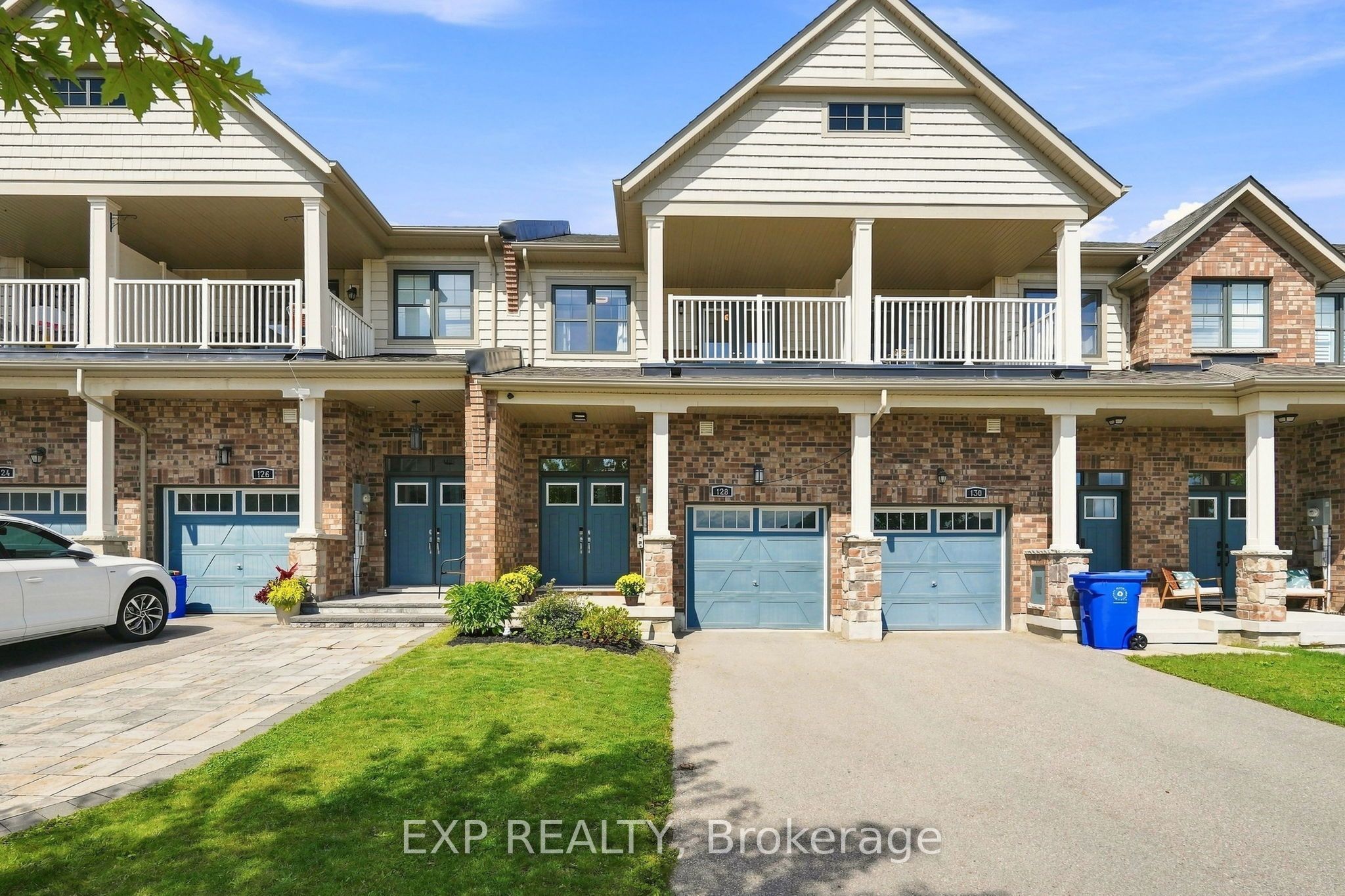 128 Chessington Avenue Property Photo 1