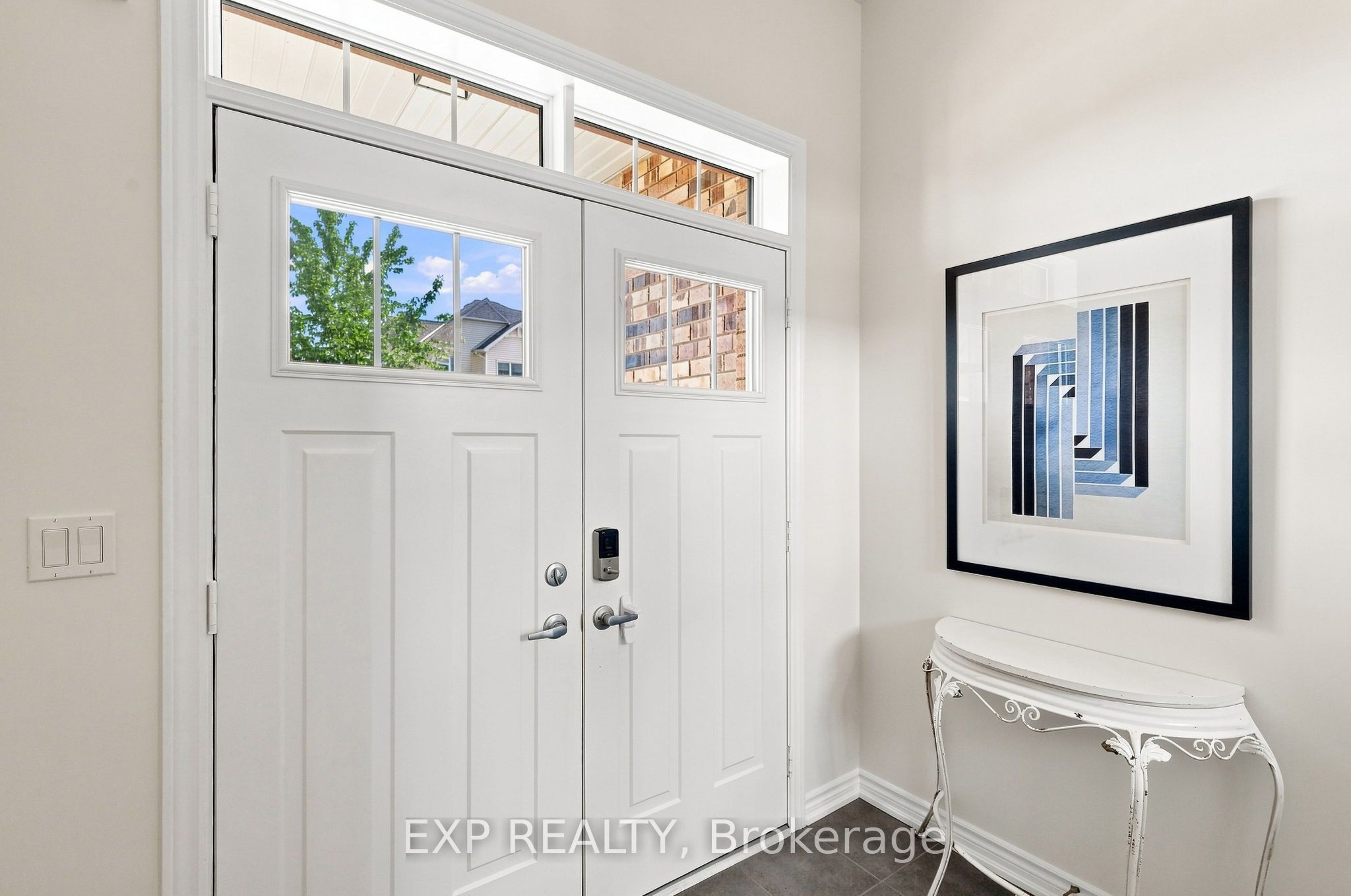 128 Chessington Avenue Property Photo 2