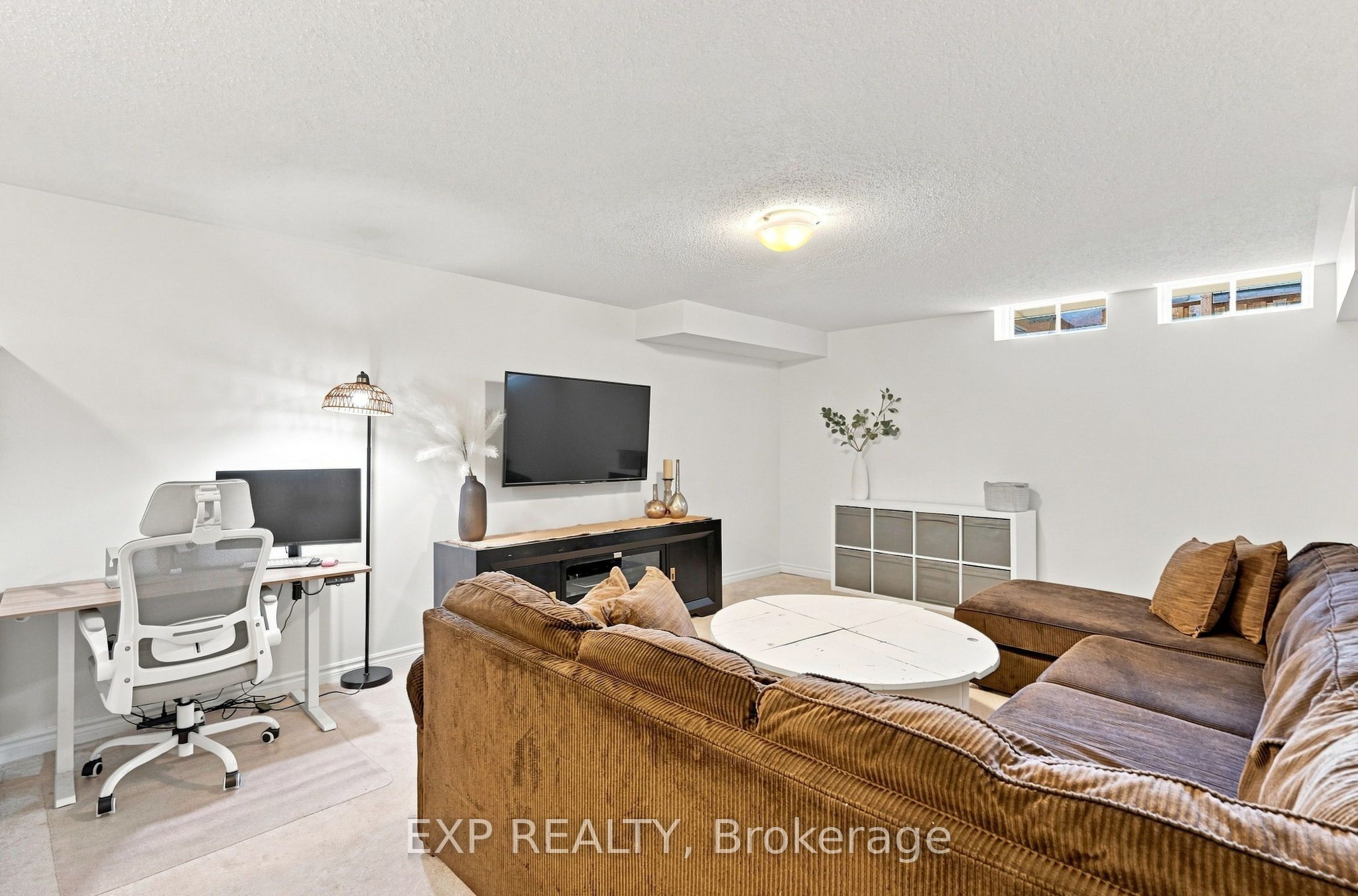 128 Chessington Avenue Property Photo 37
