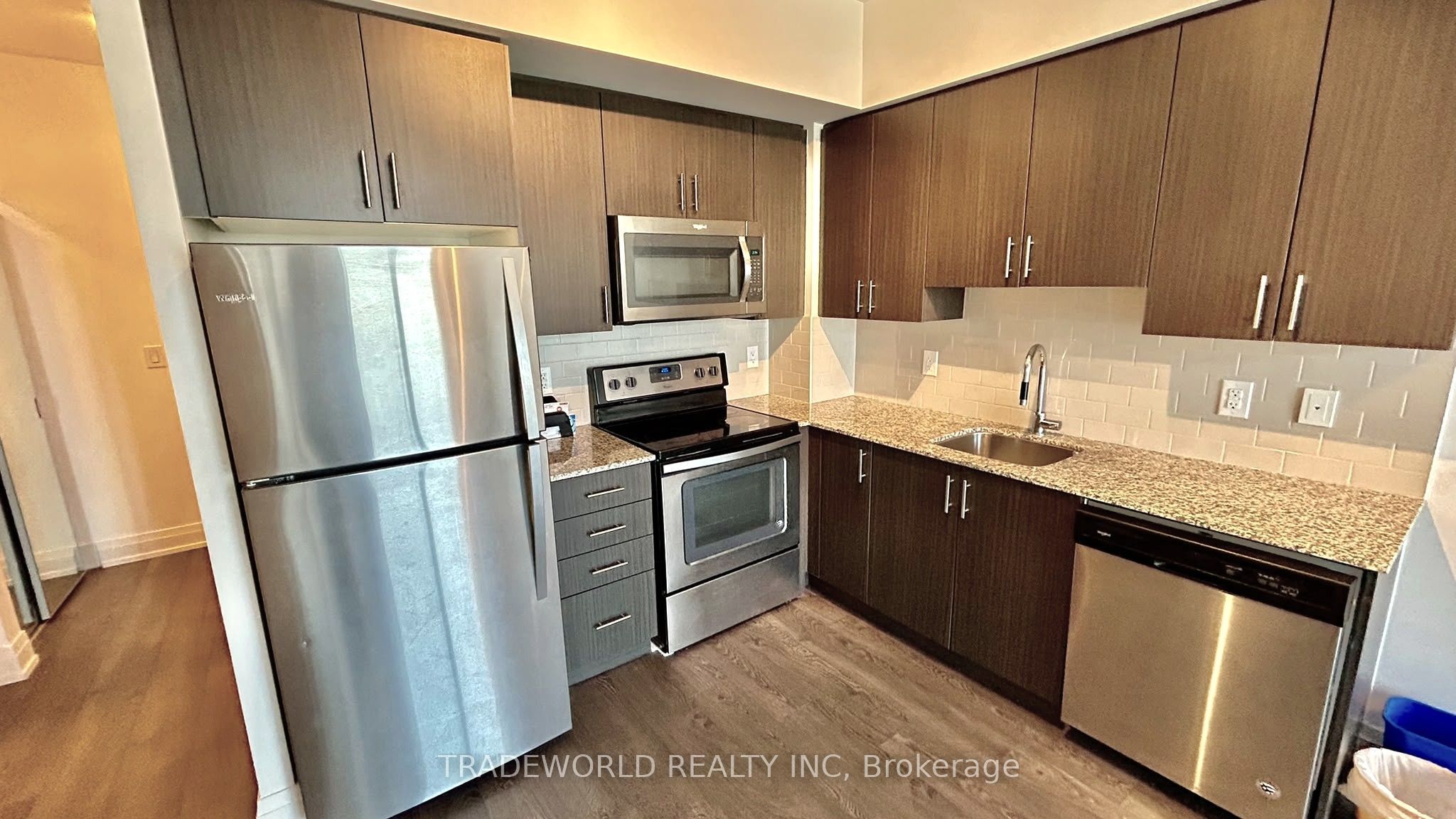 3600 Highway 7 2803 Property Photo 5