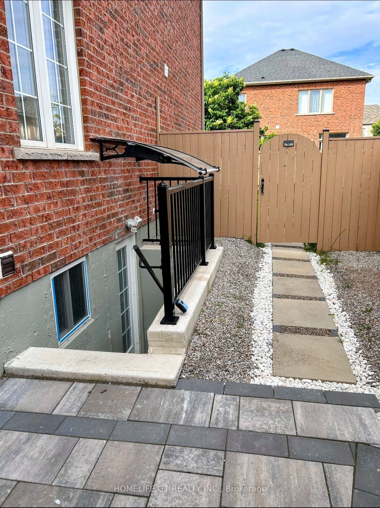 45 Dame Gruev Drive Property Photo 1