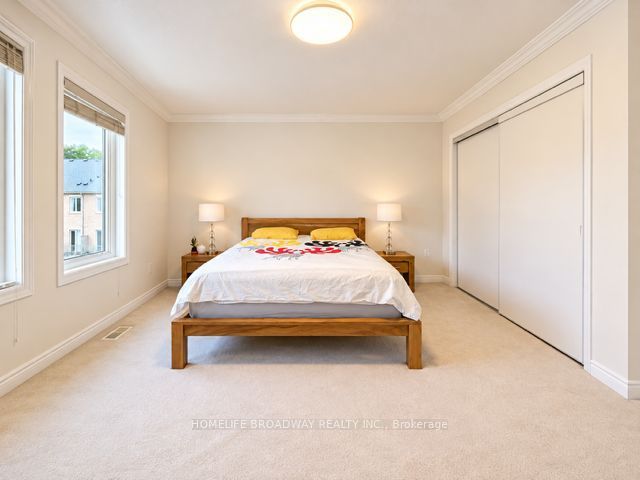9133 Bayview Avenue Th16 Property Photo 19
