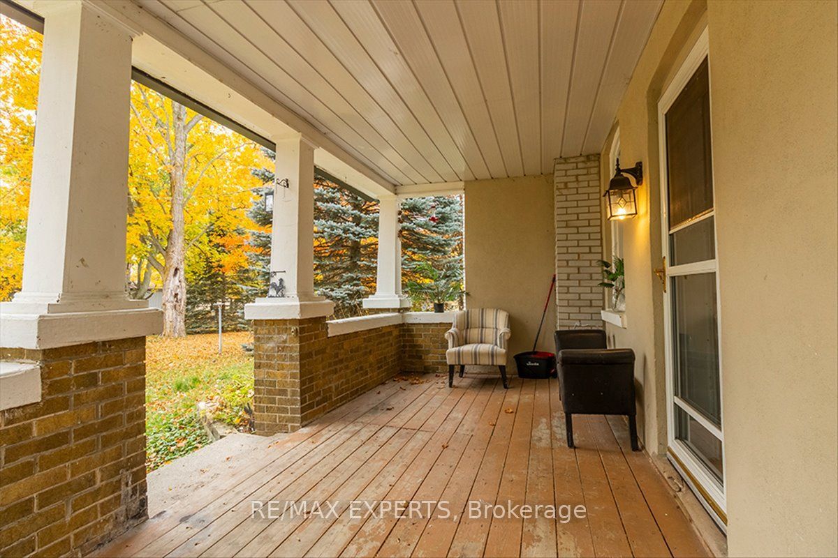 5329 15th Line Property Photo 18