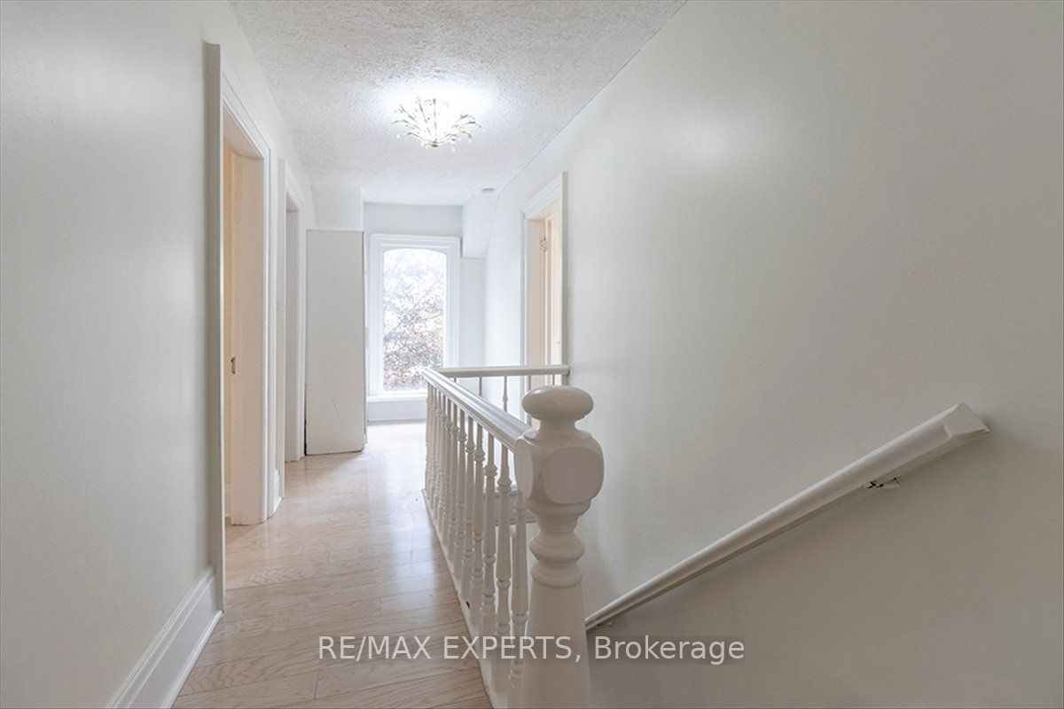 5329 15th Line Property Photo 31