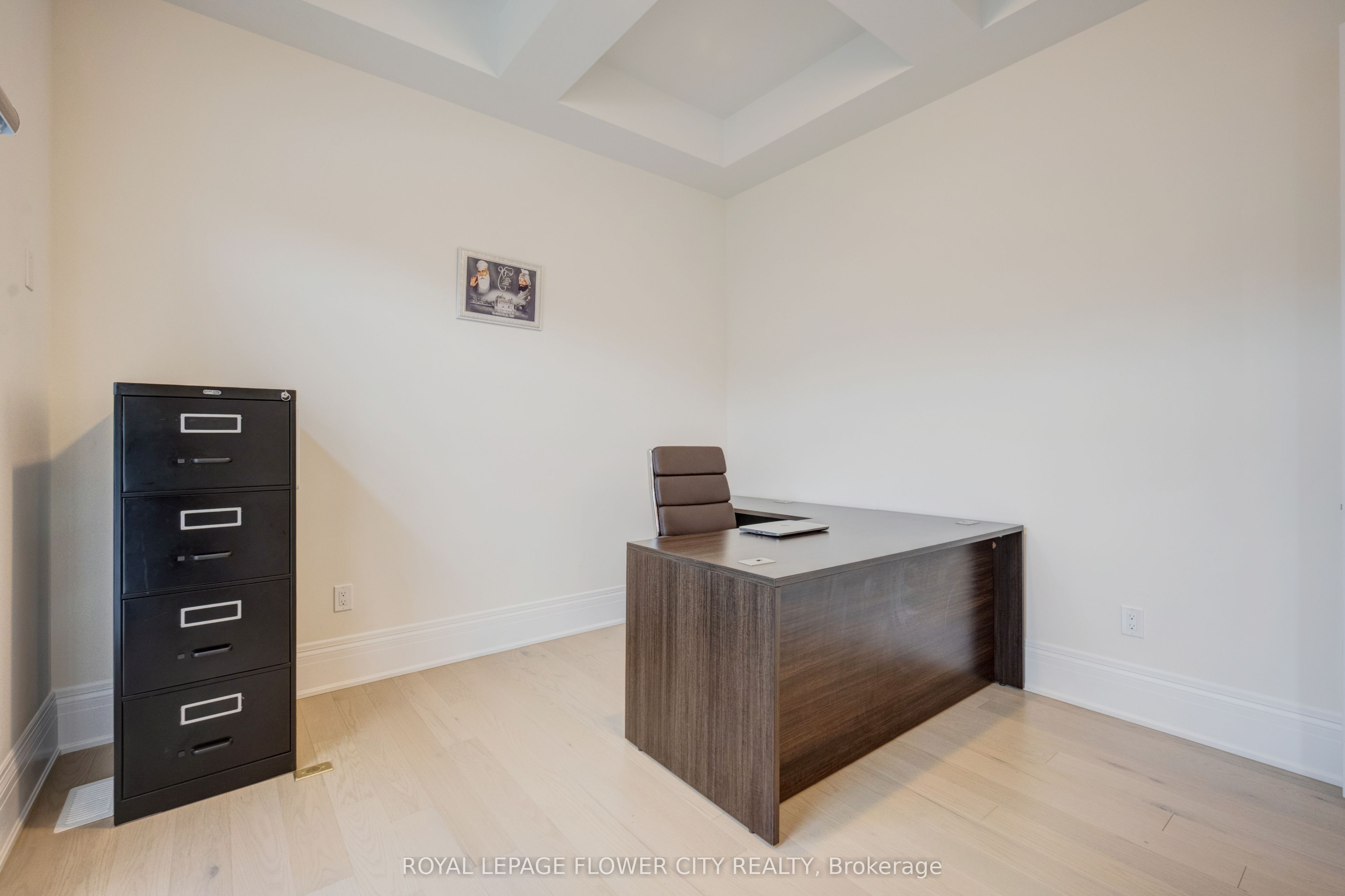 20 Seraville Street Property Photo 23