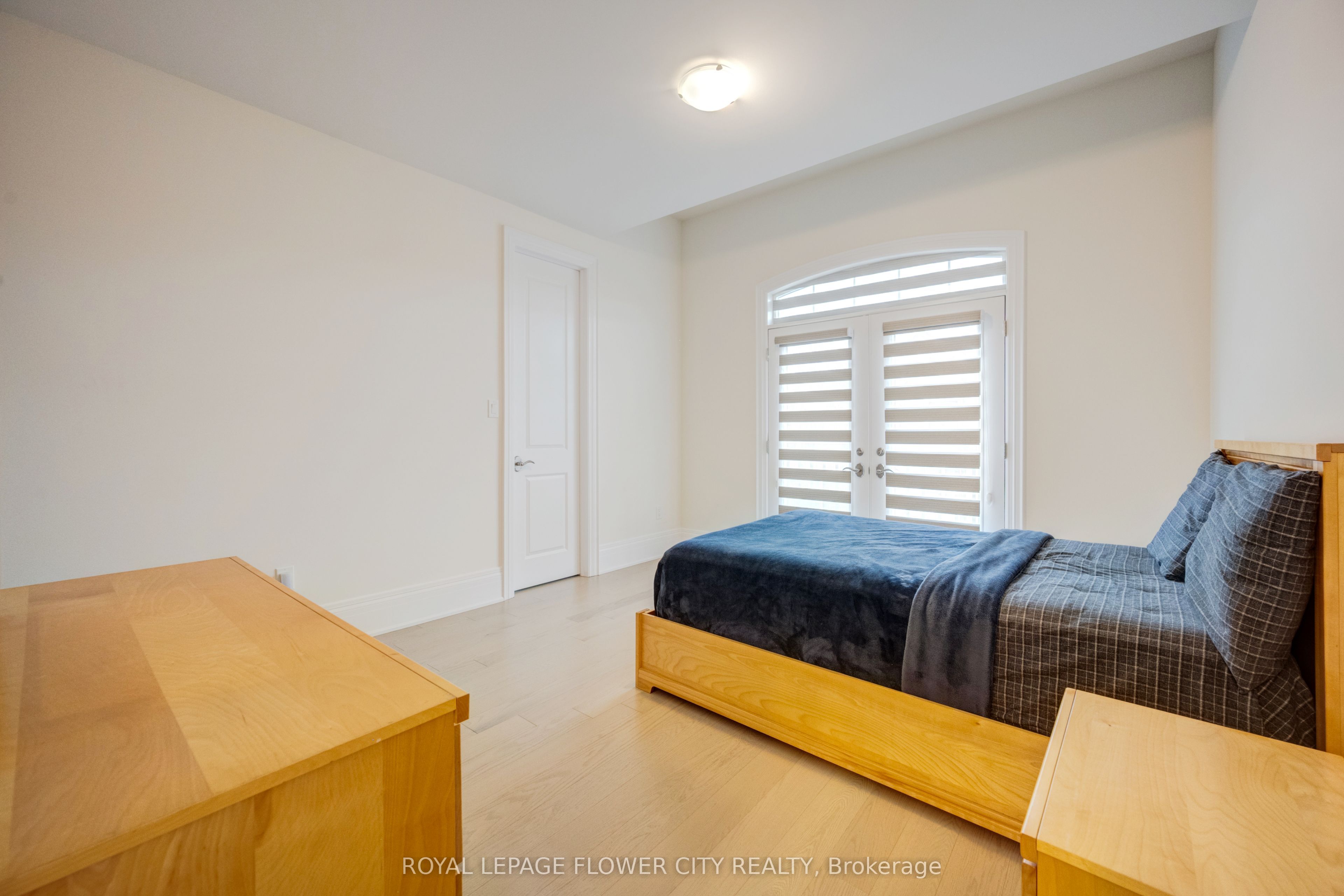 20 Seraville Street Property Photo 31