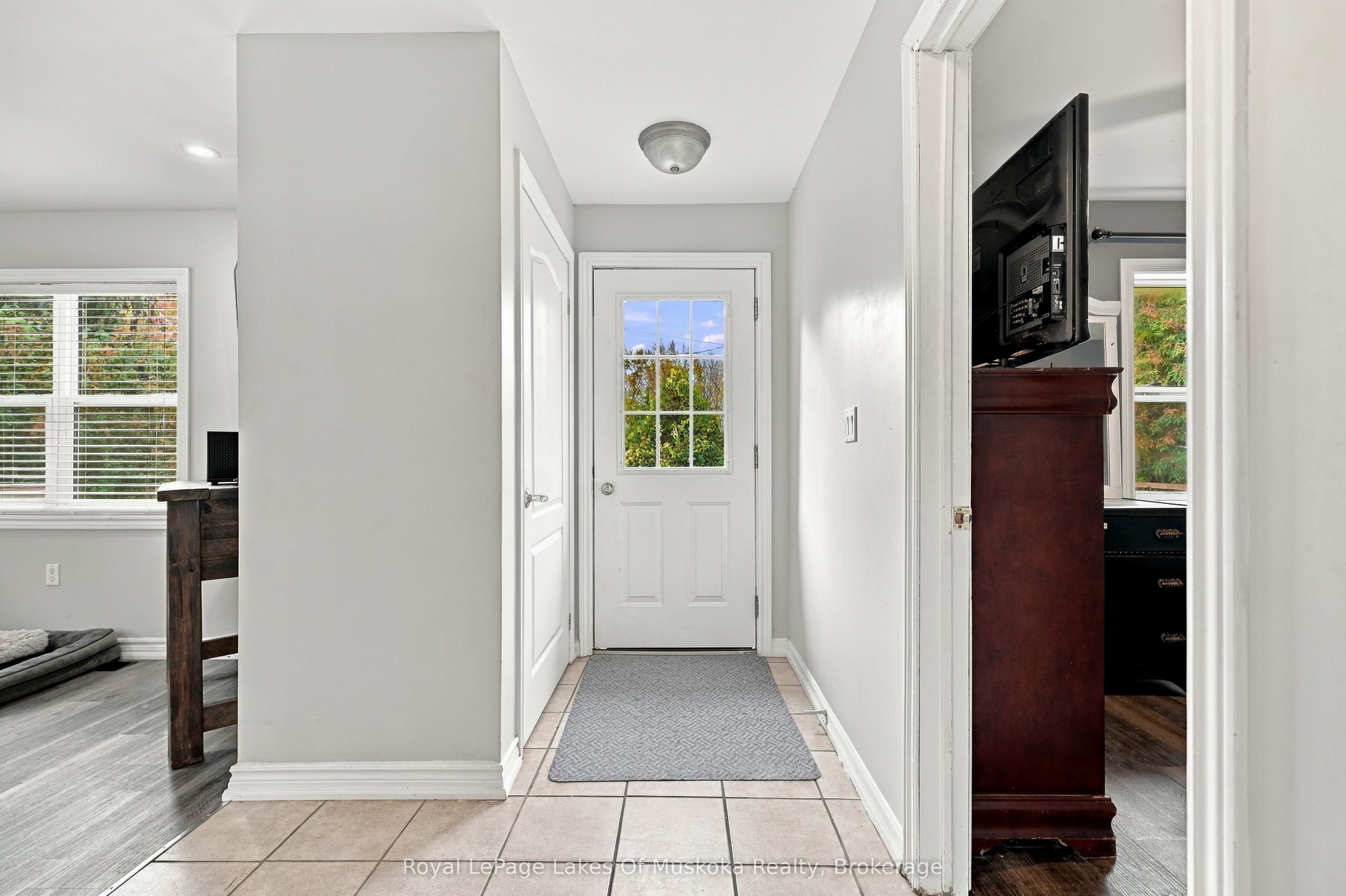 5 Della Street Property Photo 7