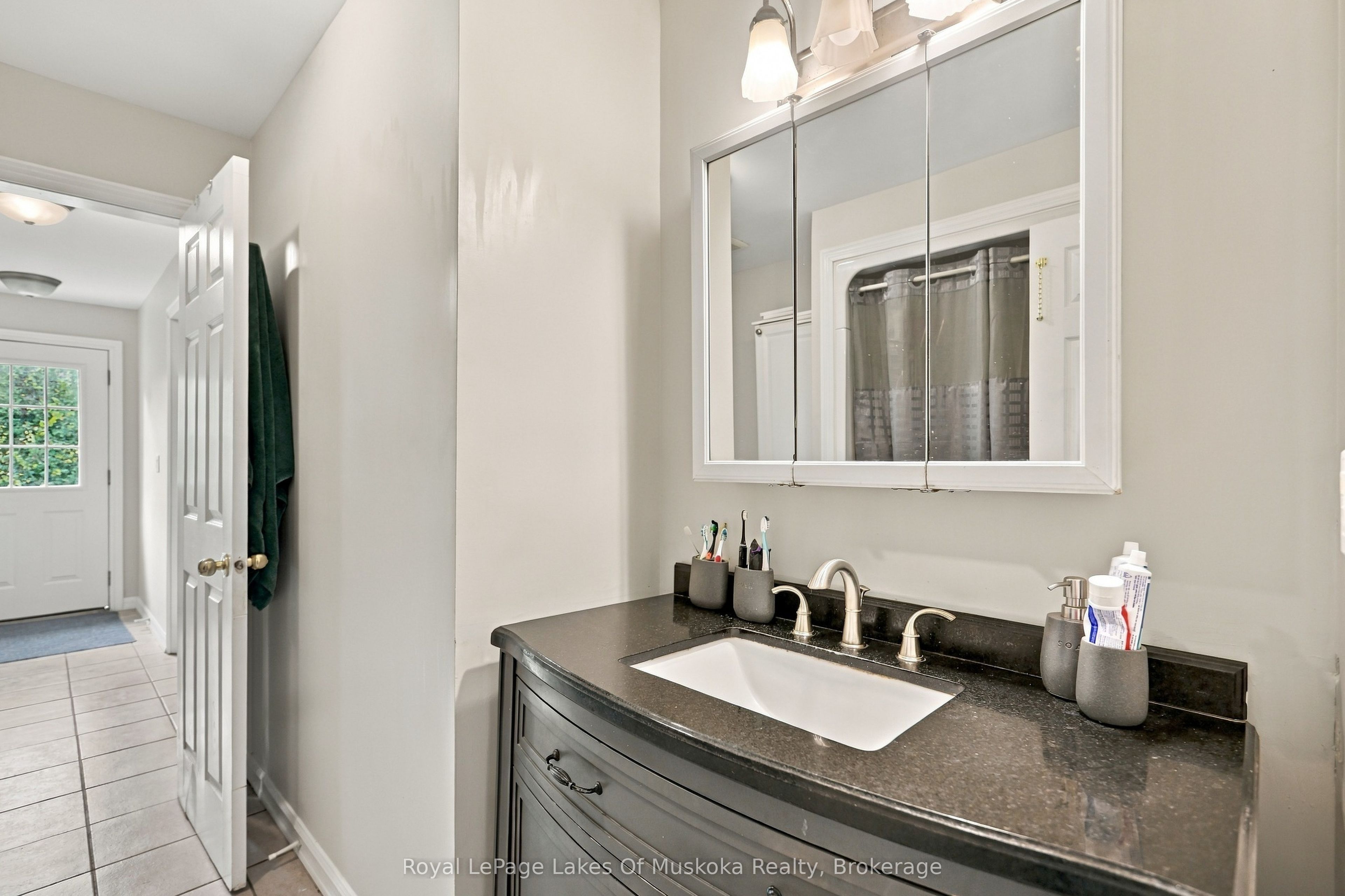 5 Della Street Property Photo 19