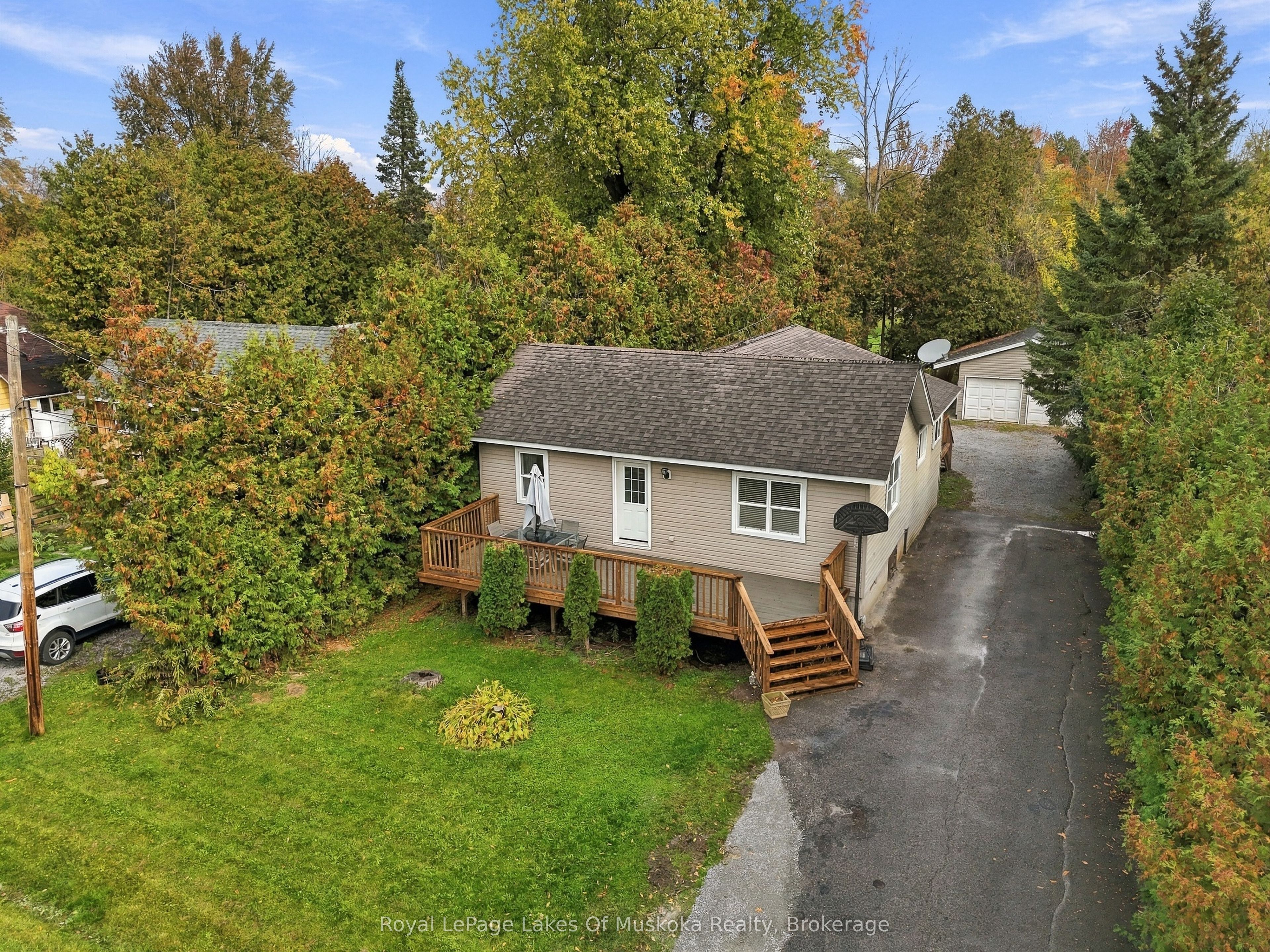 5 Della Street Property Photo 35