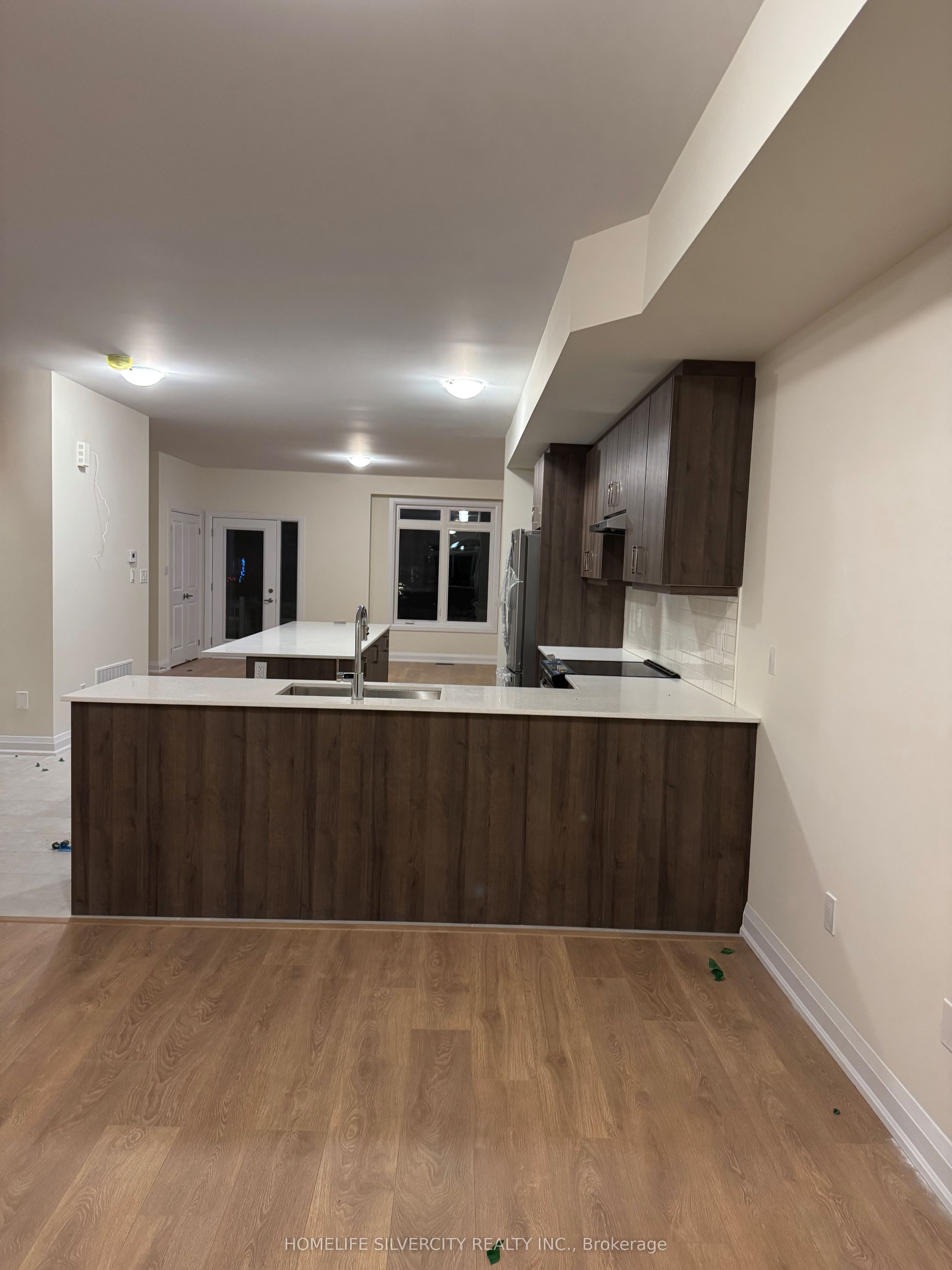 125 Seguin Street Property Photo 2