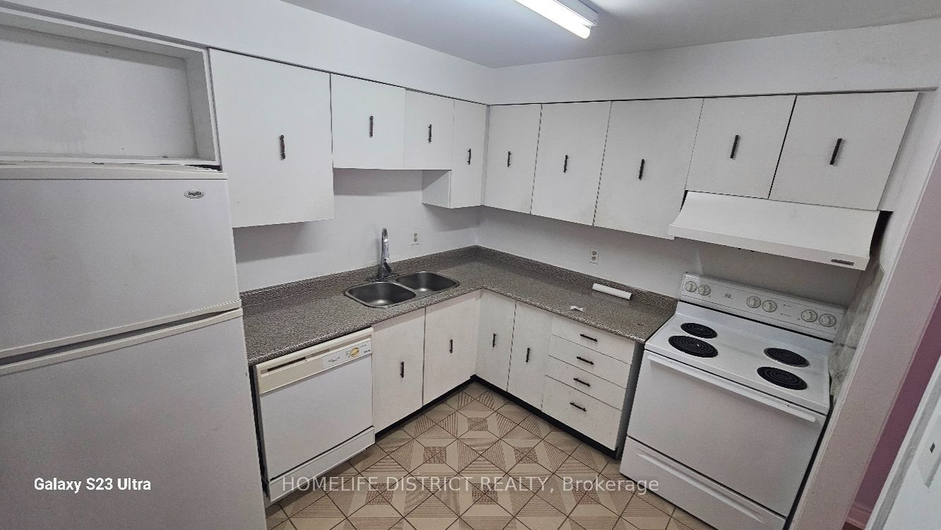 72 Stather Crescent Property Photo 4